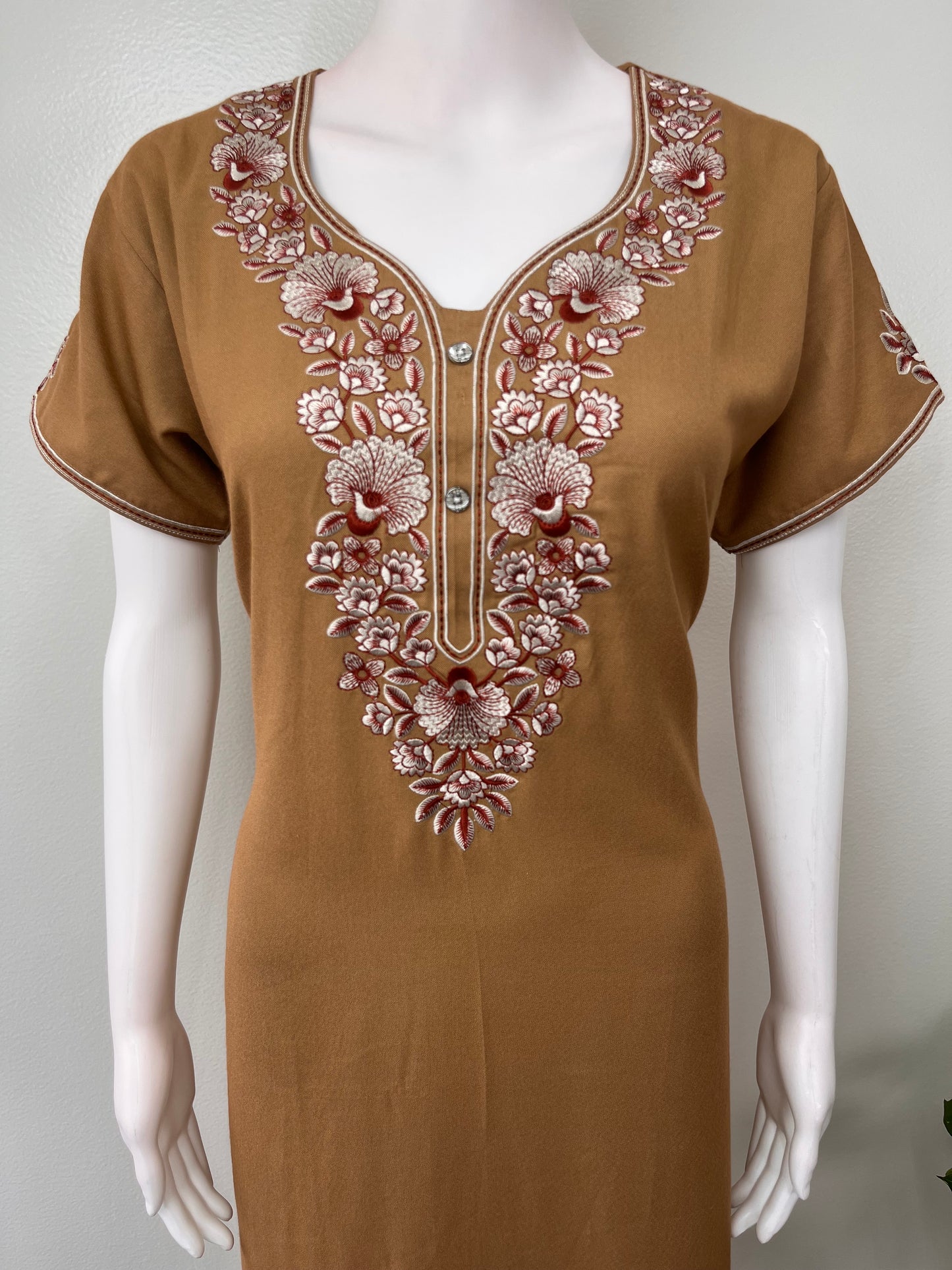 Caramel Premium Alpine Embroidered Nightgown