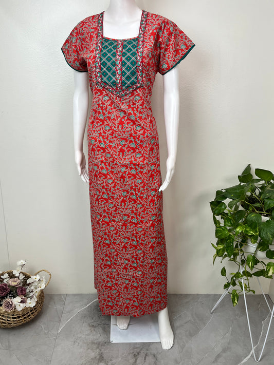 Red Elegant Embroidered Pure Cotton Nightgown