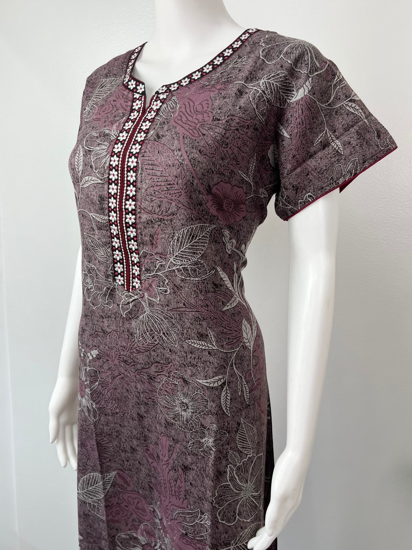 Premium Alpine Nightgown Elegant & Long-Lasting