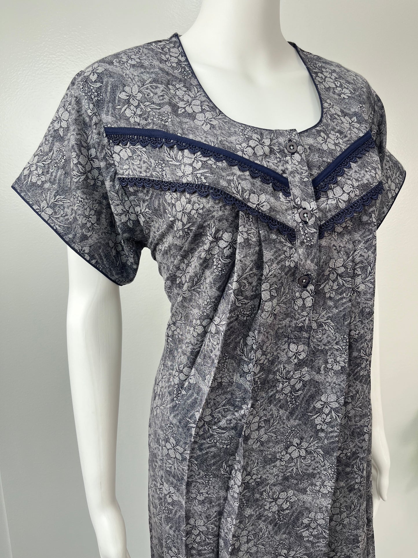 Grey Printed Alpine Nighty Elegant & Long-Lasting