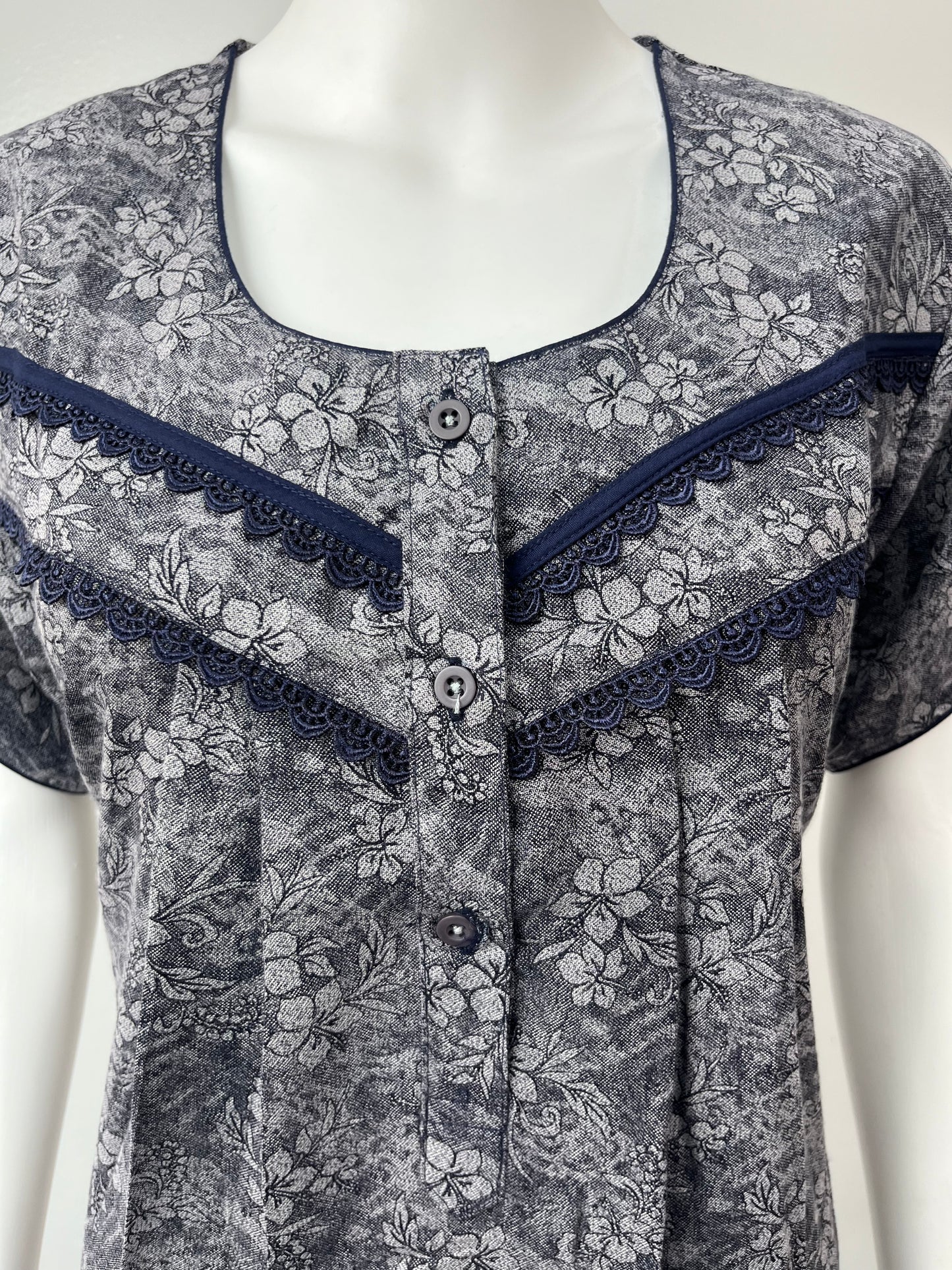 Grey Printed Alpine Nighty Elegant & Long-Lasting