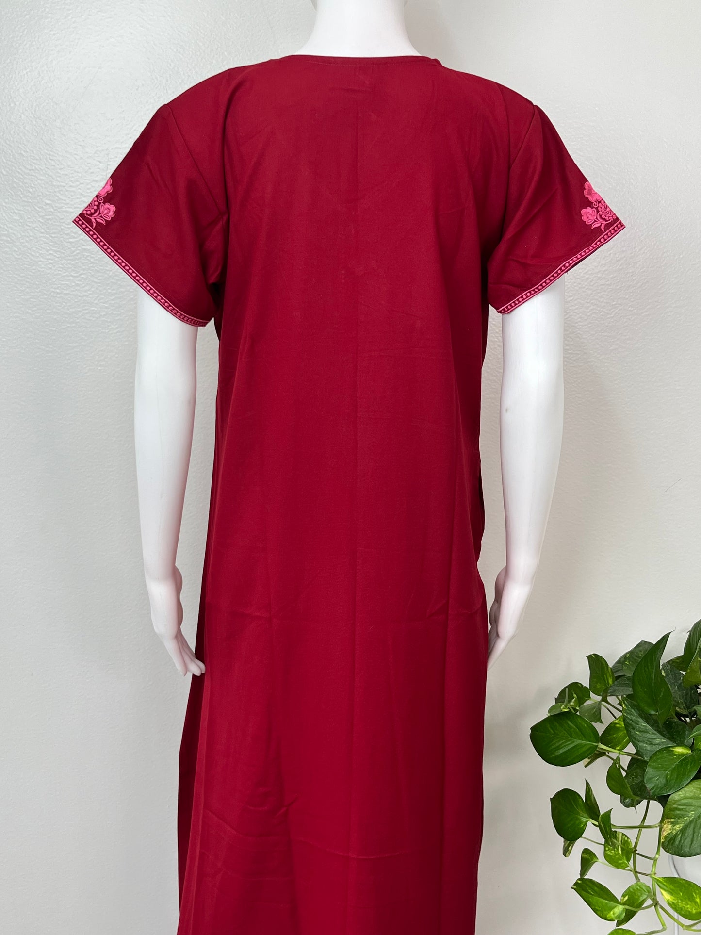 Red Delicate Embroidery Alpine Nighty