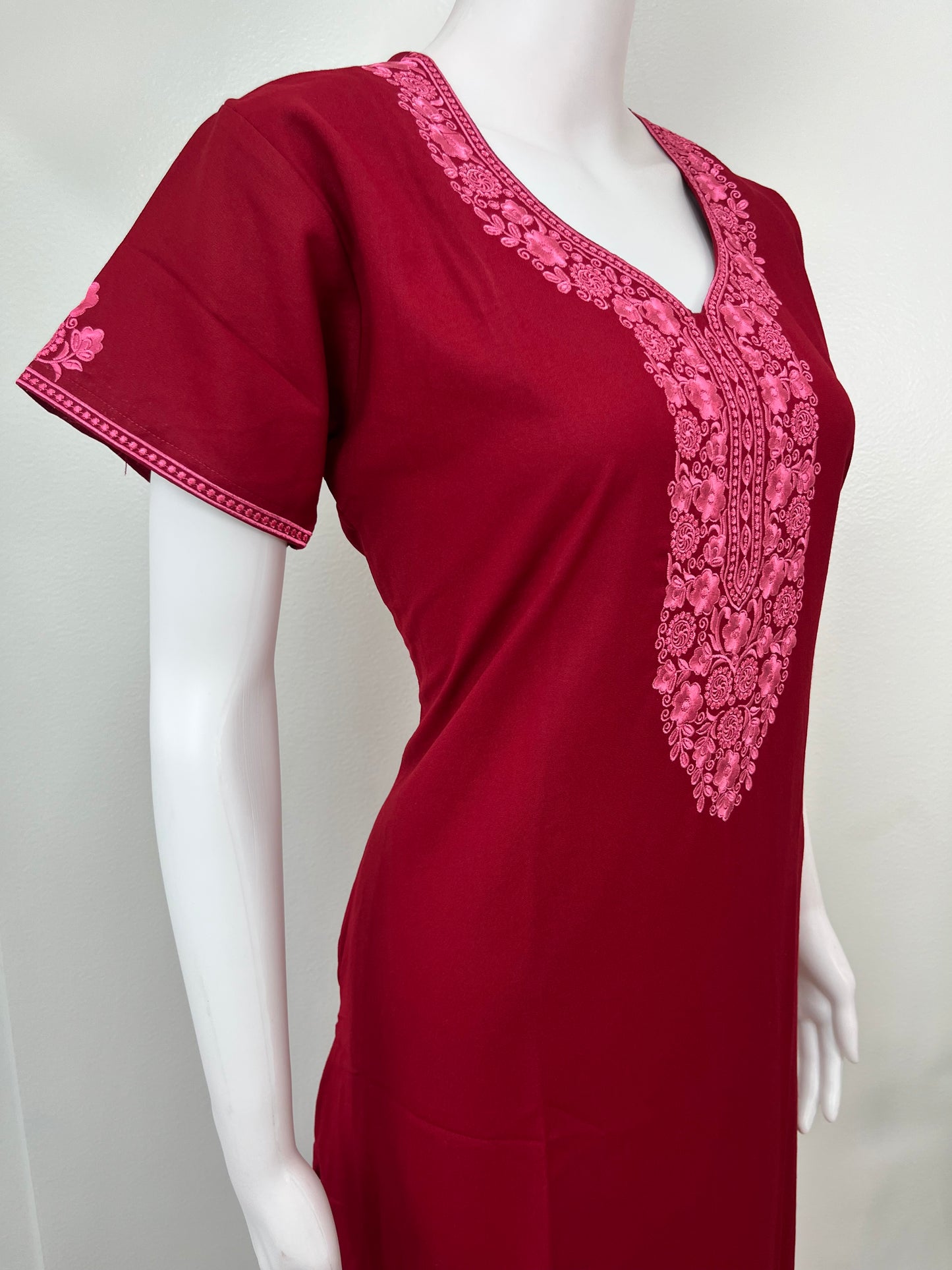 Red Delicate Embroidery Alpine Nighty