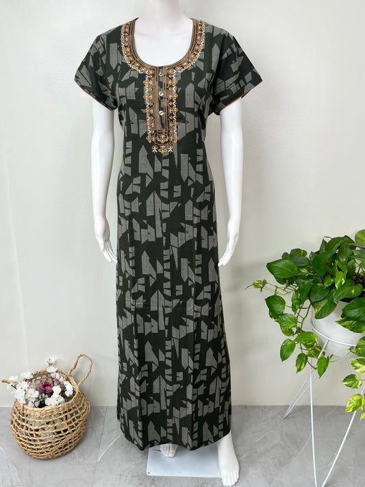 Green Elegant Comfort Alpine Fabric Nightgown