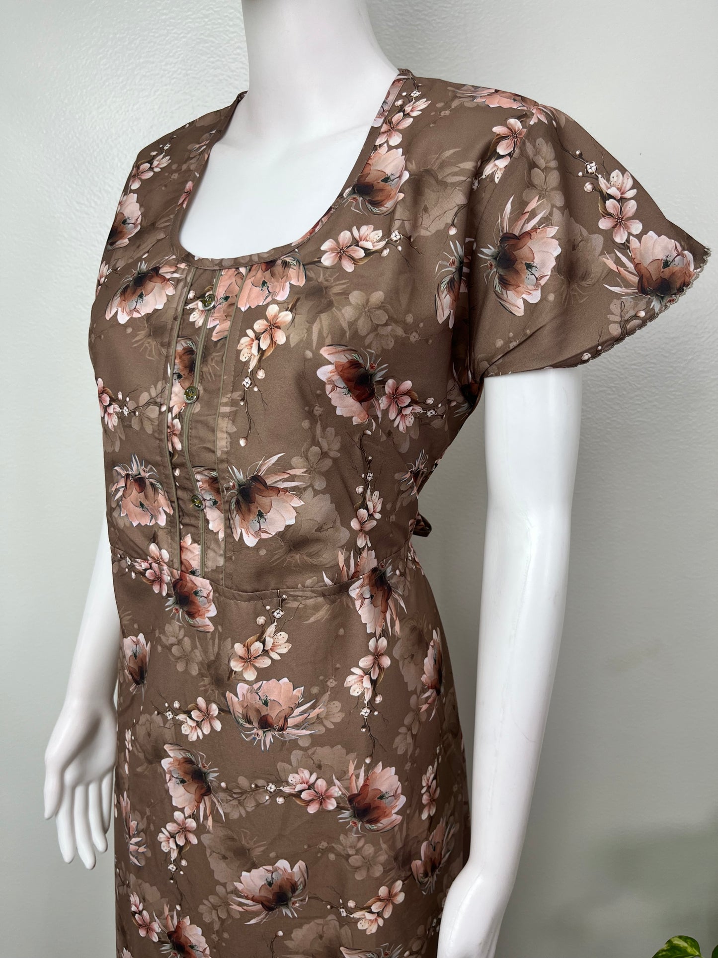 Brown Umbrella Style Alpine Fabric Nightgown