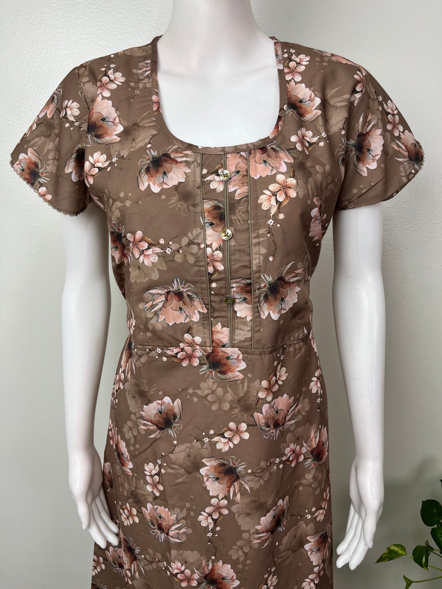 Brown Umbrella Style Alpine Fabric Nightgown