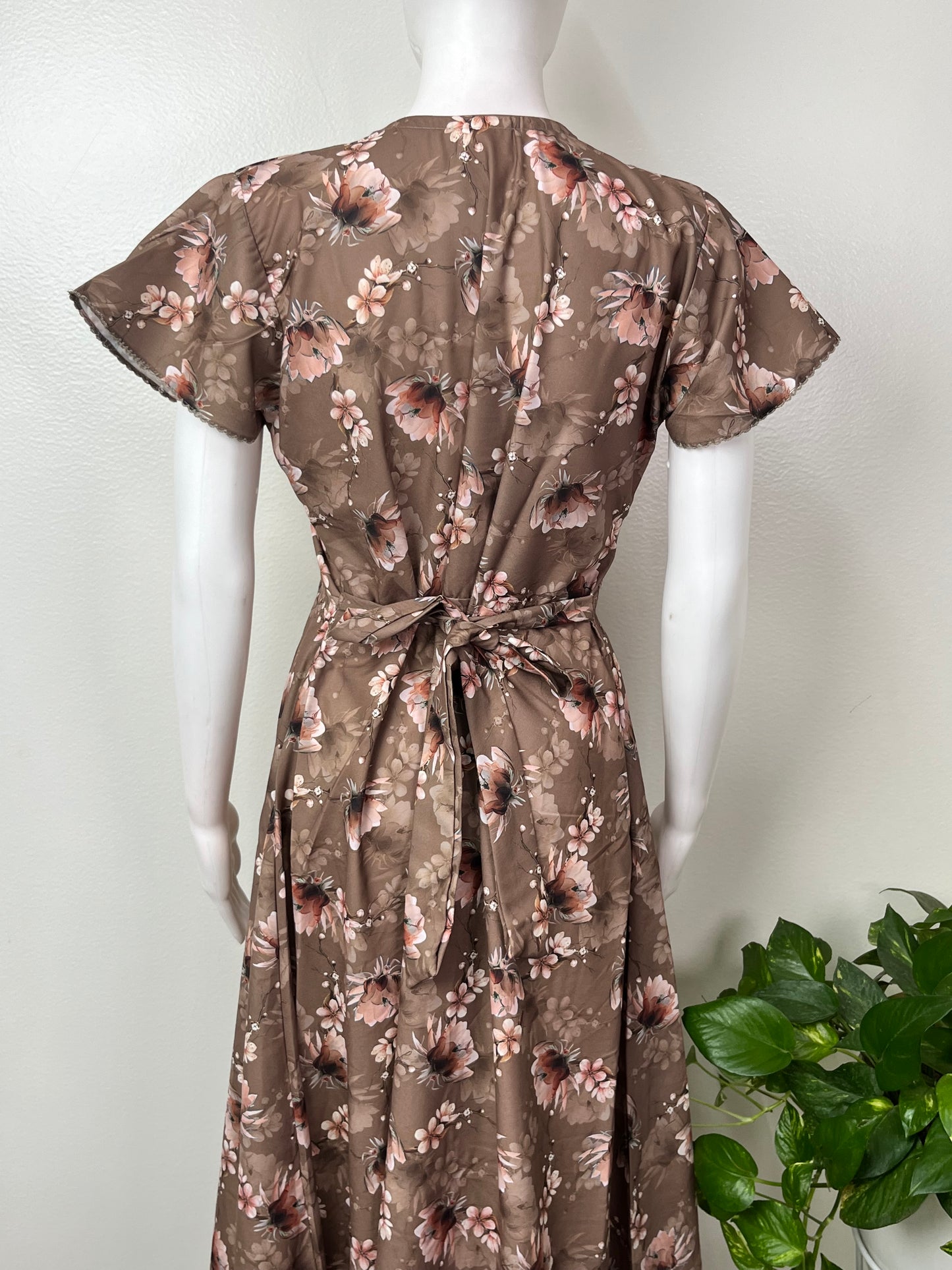 Brown Umbrella Style Alpine Fabric Nightgown