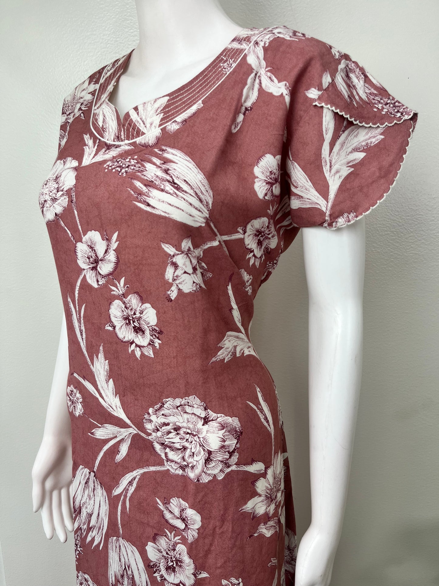Peach Alpine Nighty Elegant & Long-Lasting