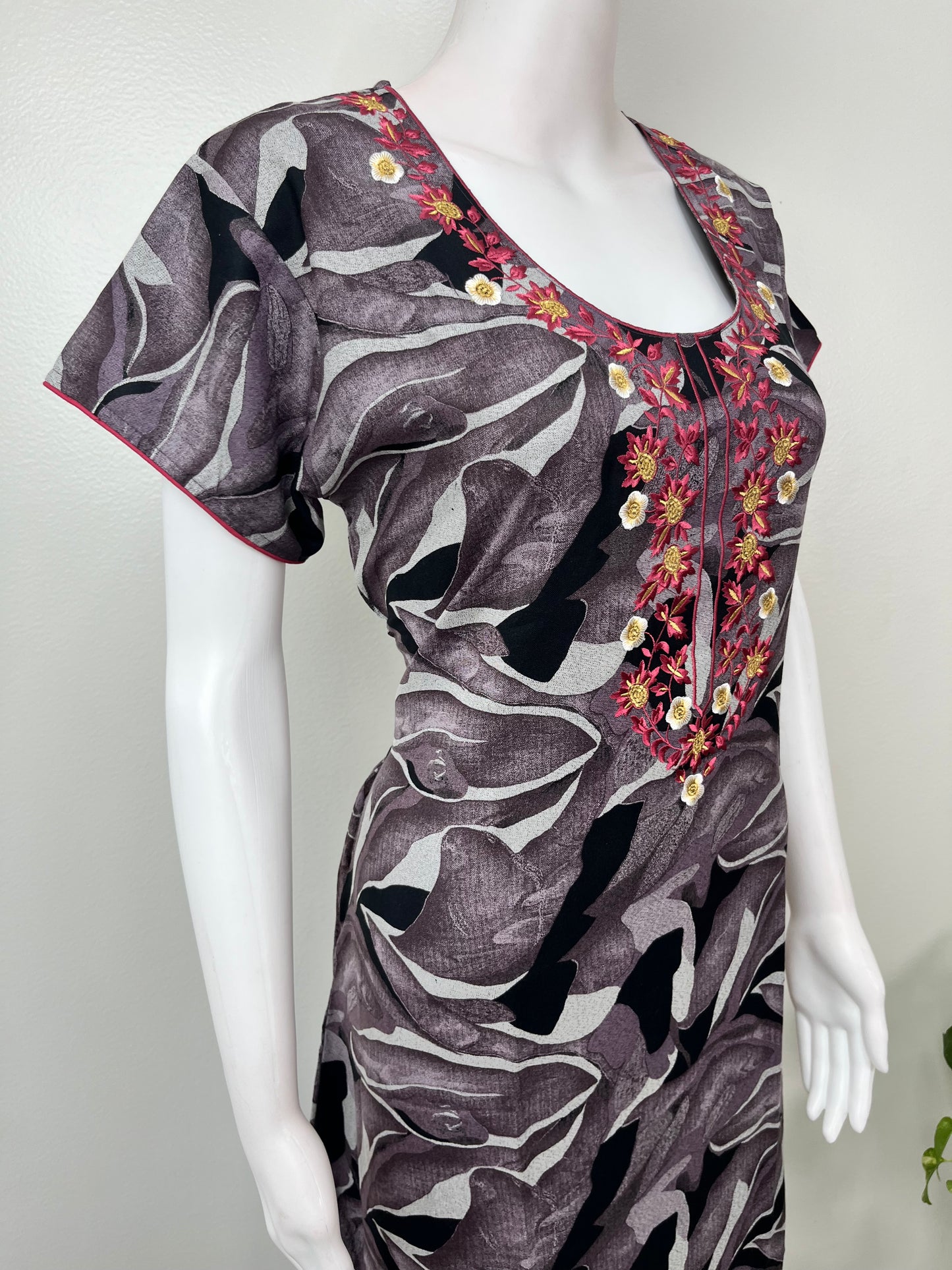 Digital Printed Alpine Fabric Nighty with Embroidery