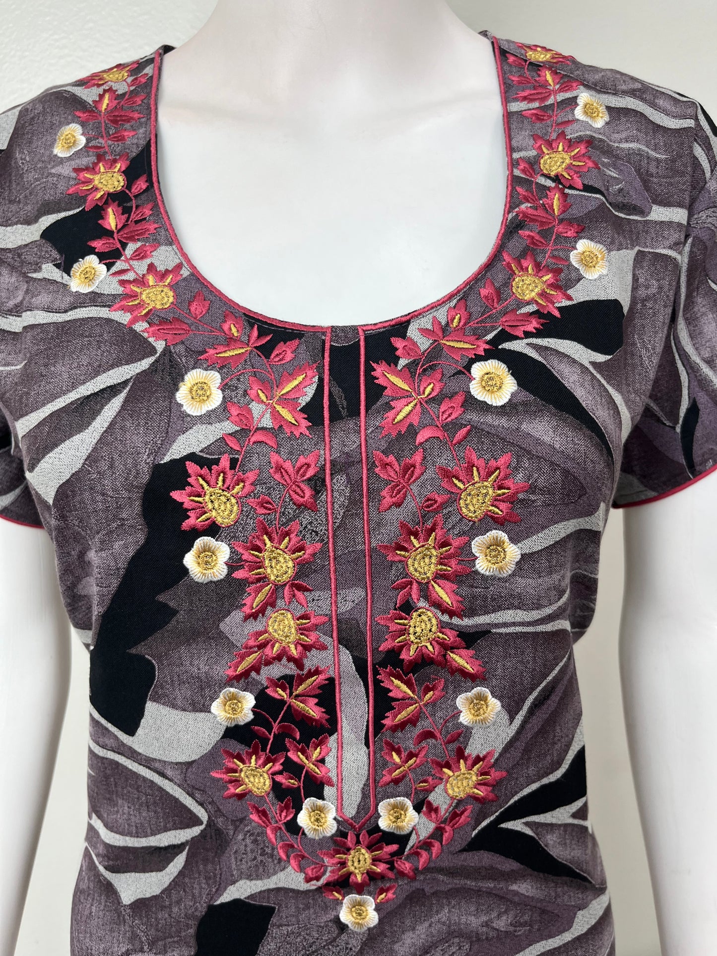 Digital Printed Alpine Fabric Nighty with Embroidery