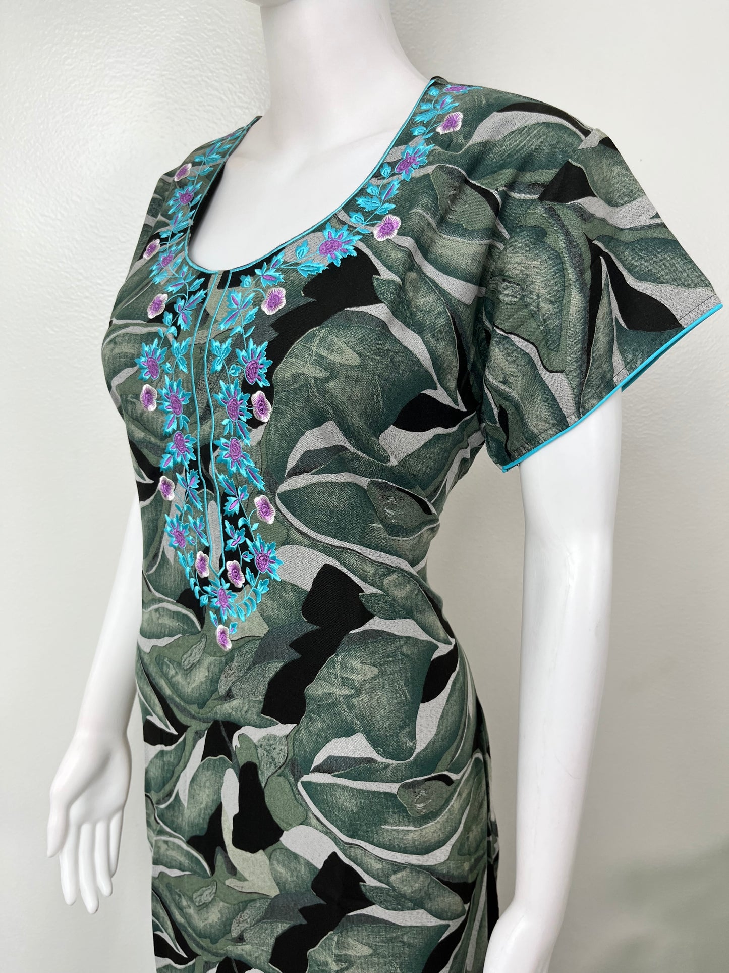 Olive Green Soft & Breathable Alpine Nightgown