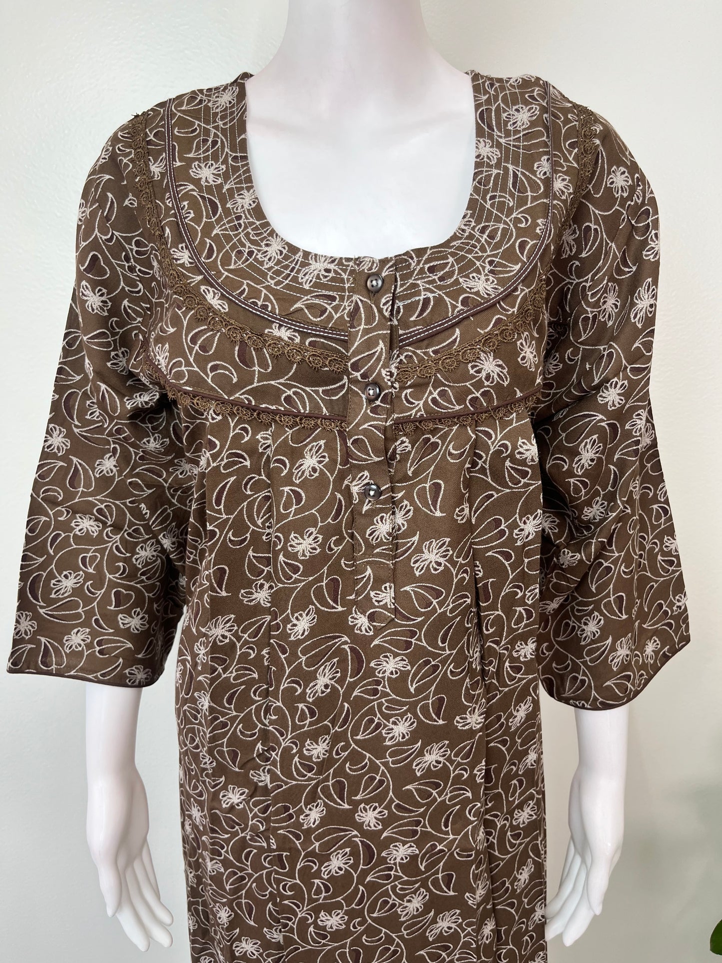 Soft & Breathable 3/4th Sleeves Alpine Nighty