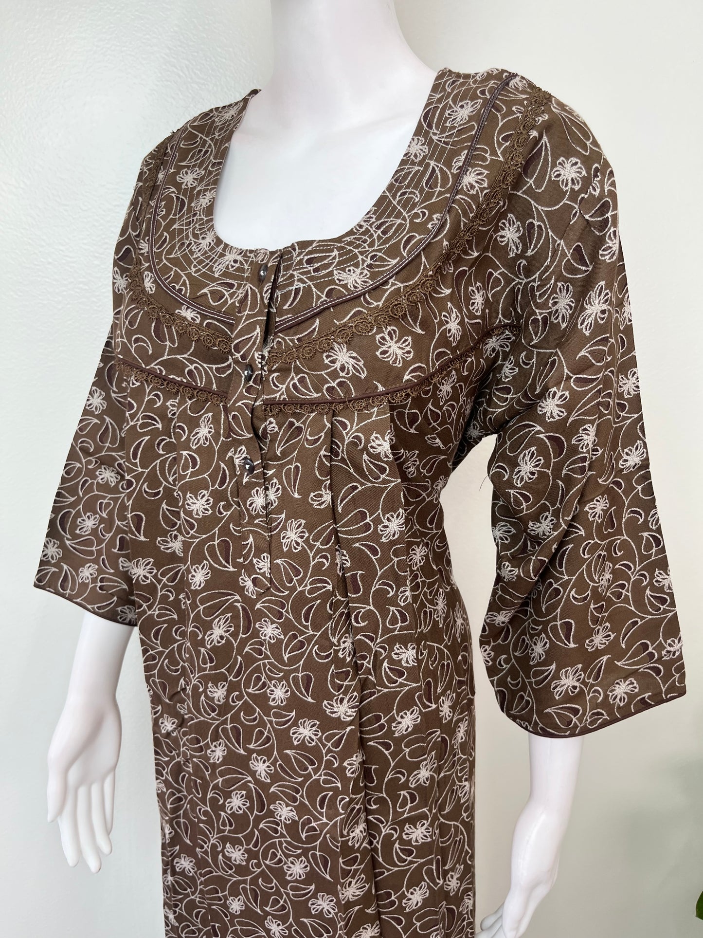Soft & Breathable 3/4th Sleeves Alpine Nighty