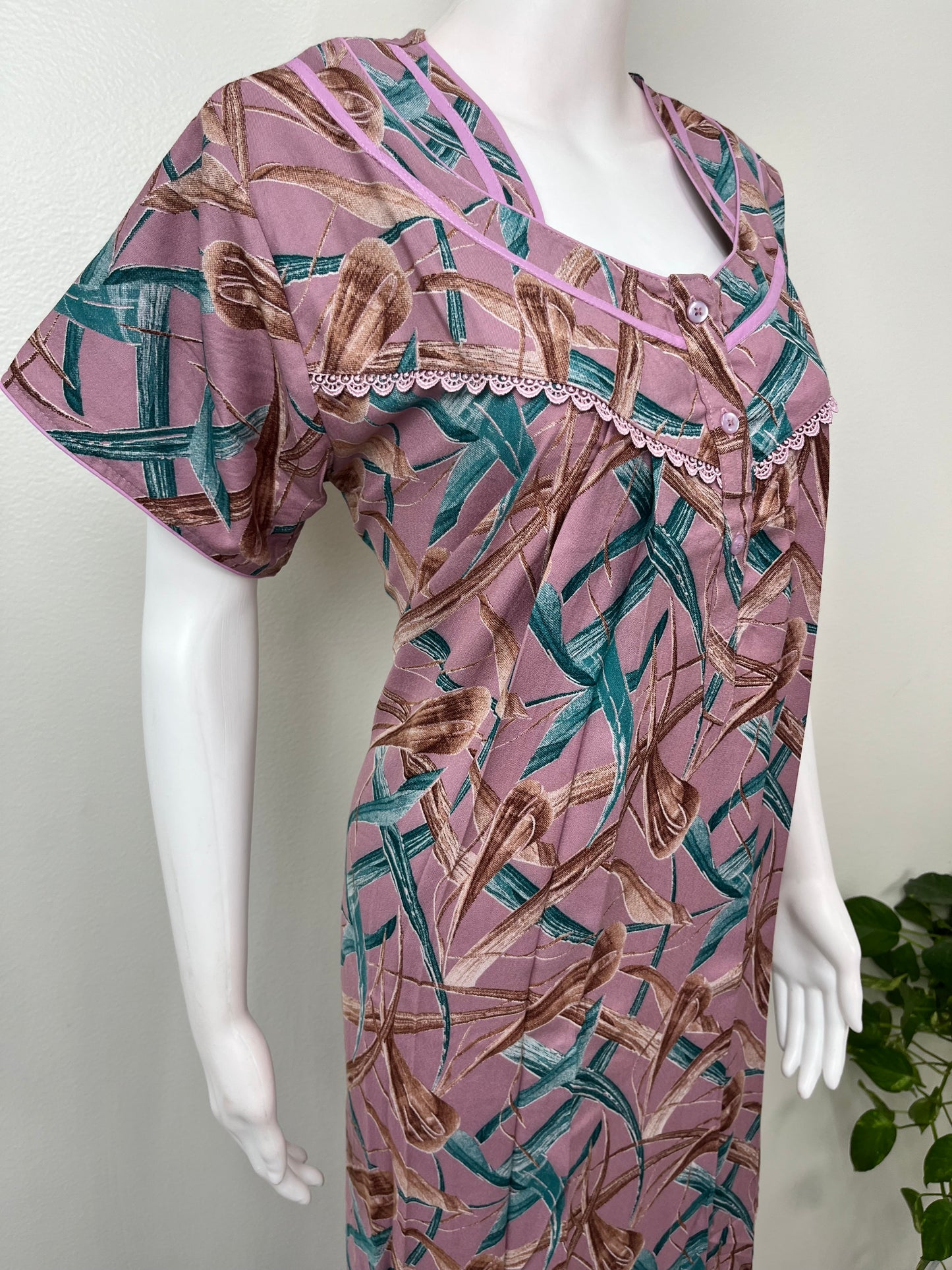 Geometric Printed Alpine Fabric Nightgown for Women