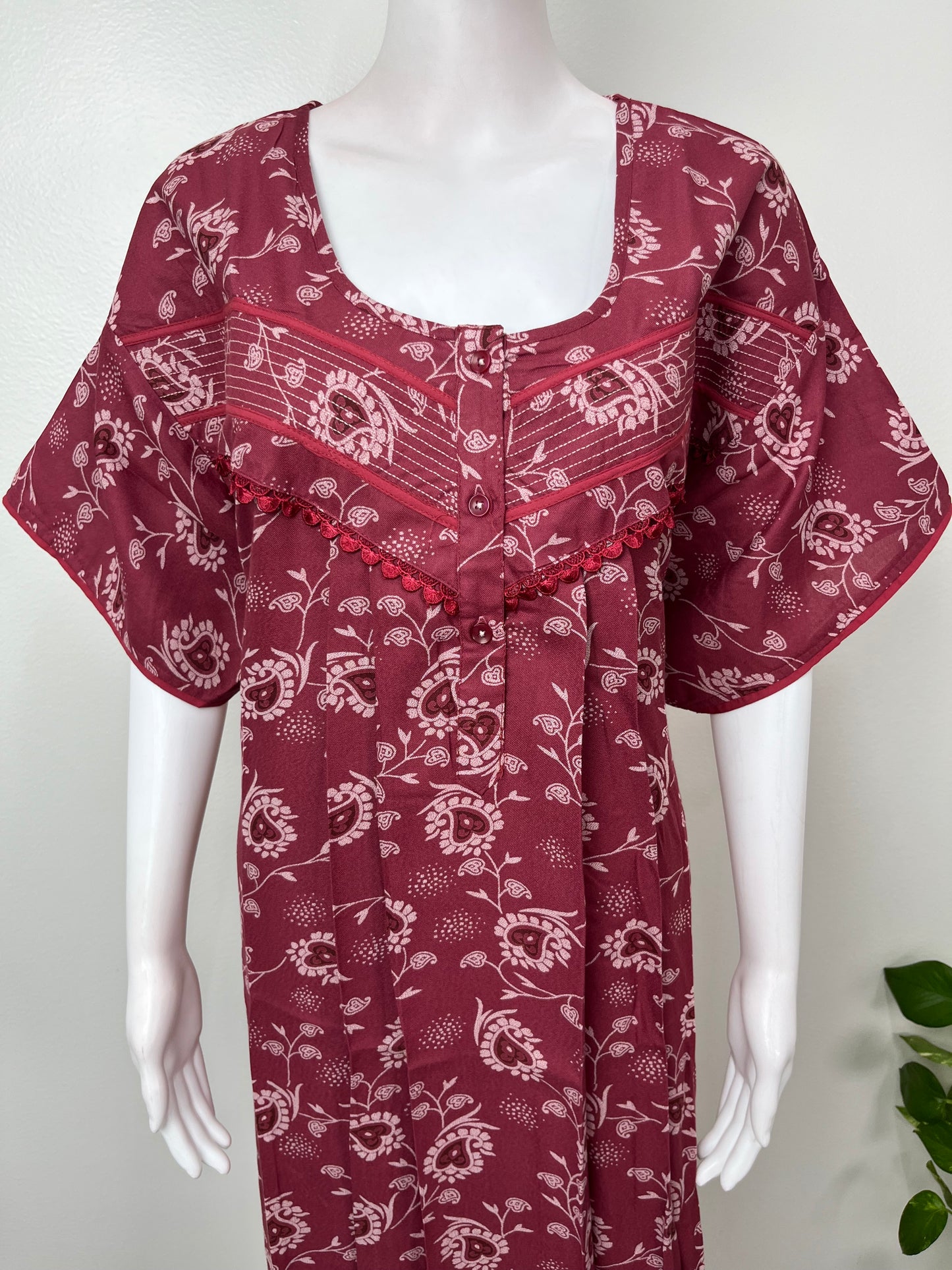 Pleated Style Alpine Fabric Nighty for Women
