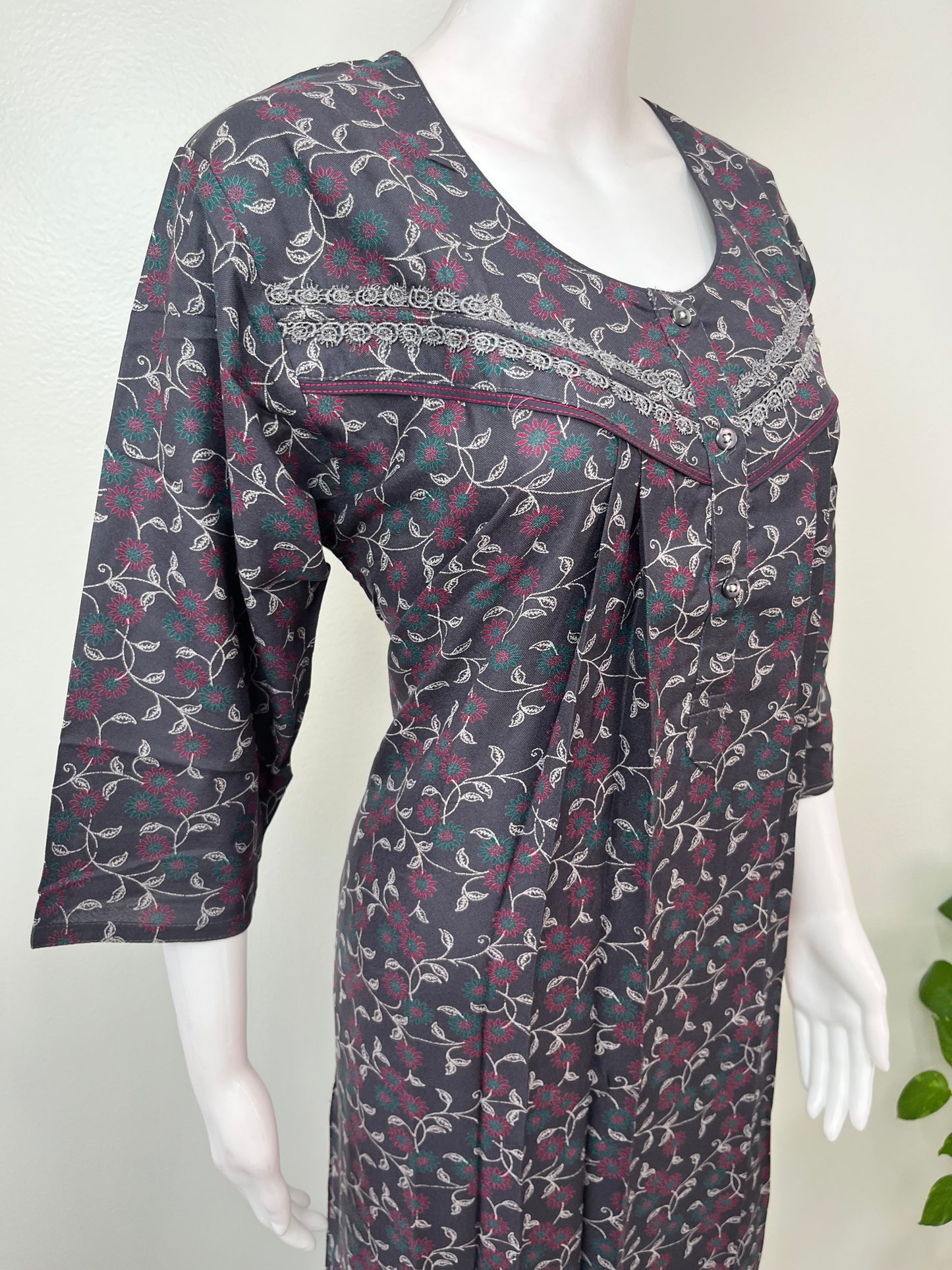 Gray Alpine Fabric 3/4th Sleeves Nightgown