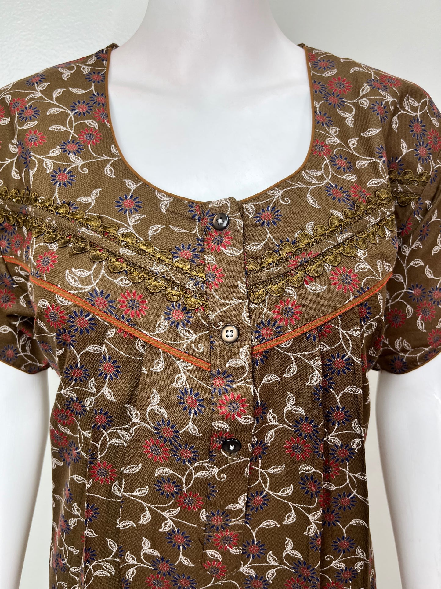 Bottle Green Printed Alpine Fabric Nightgown for Women