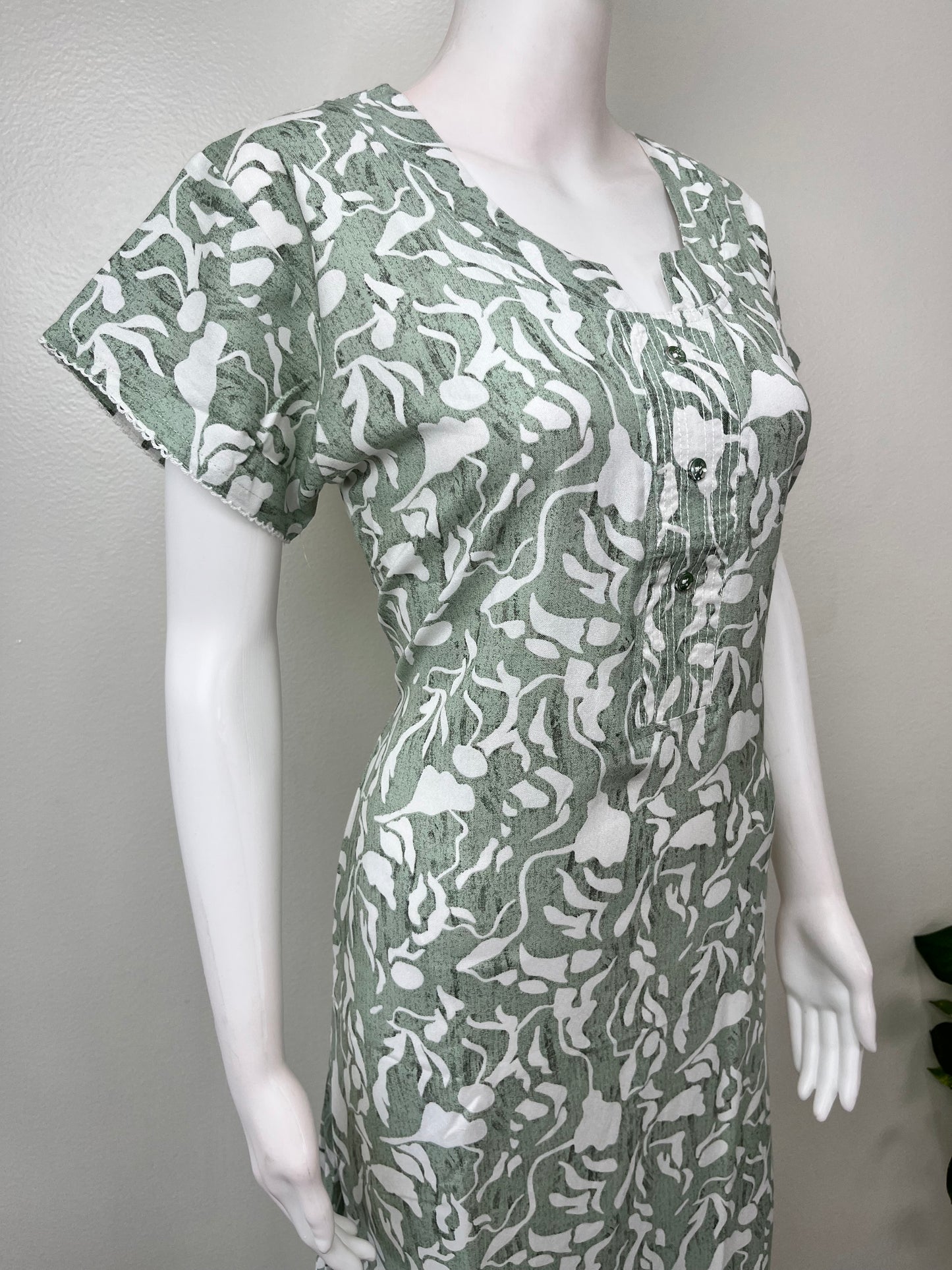 Green Soft & Breathable Alpine Nightgown