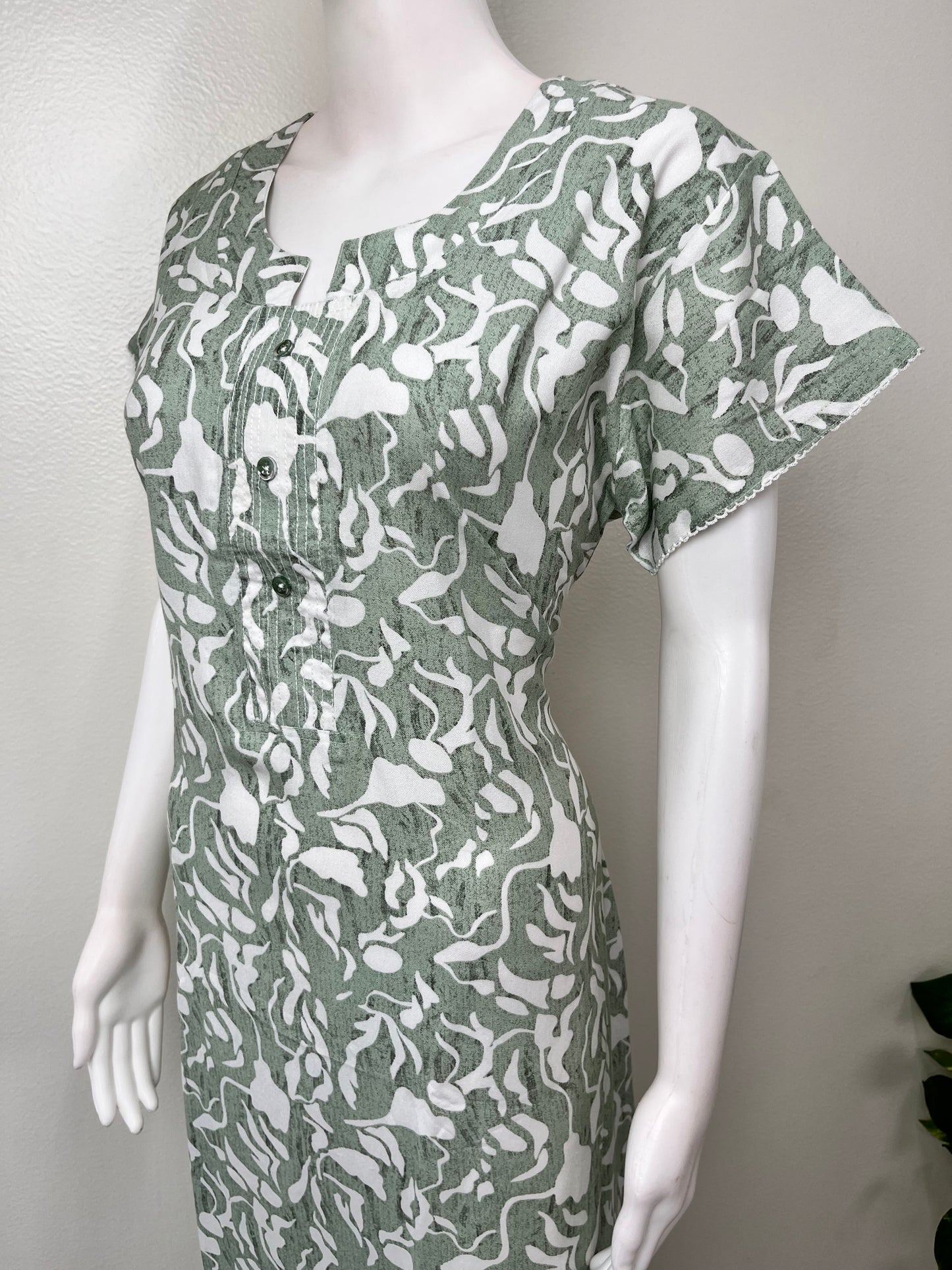 Green Soft & Breathable Alpine Nightgown