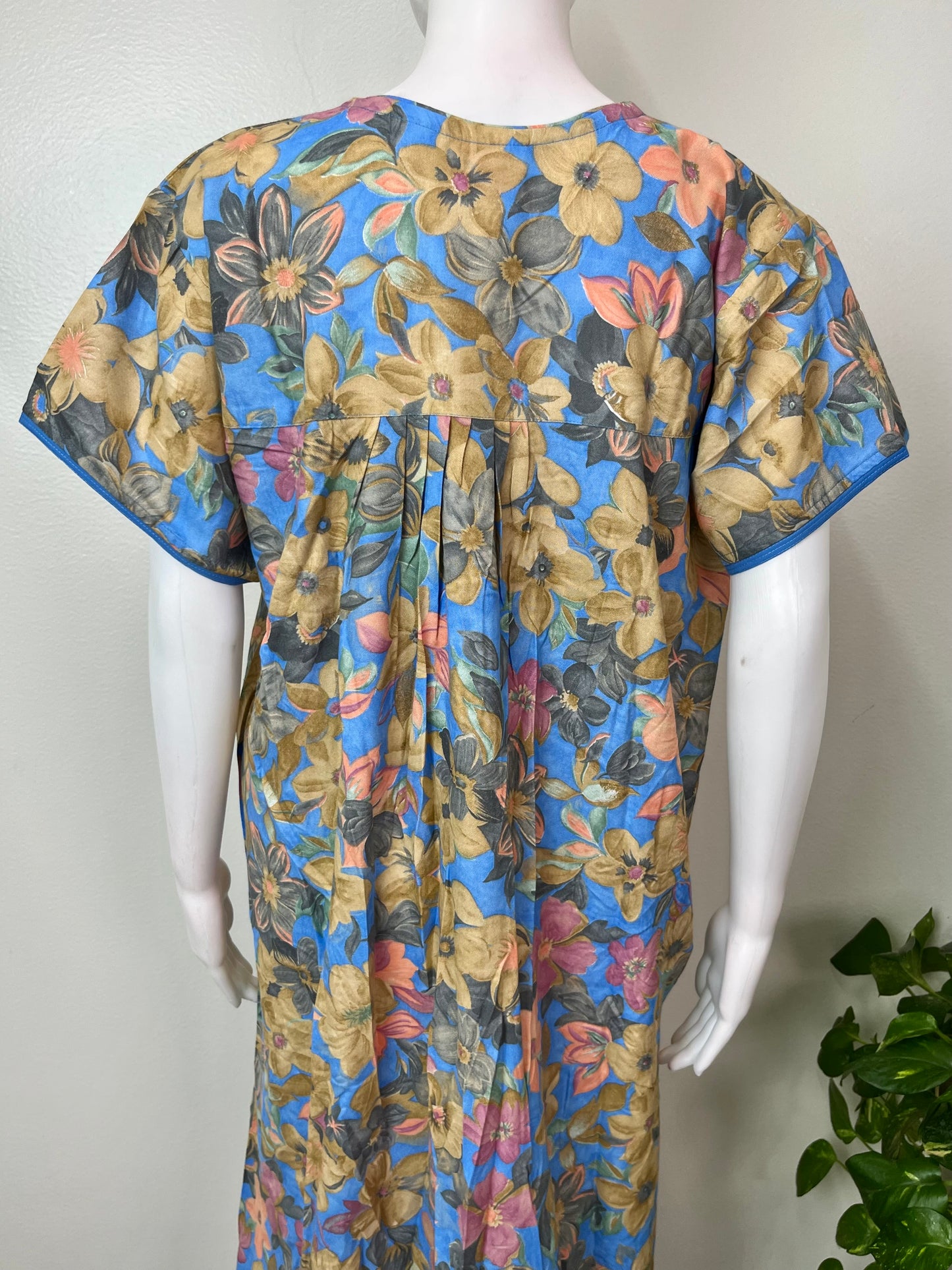 Blue & Yellow Alpine Fabric Soft & Breathable Nightgown