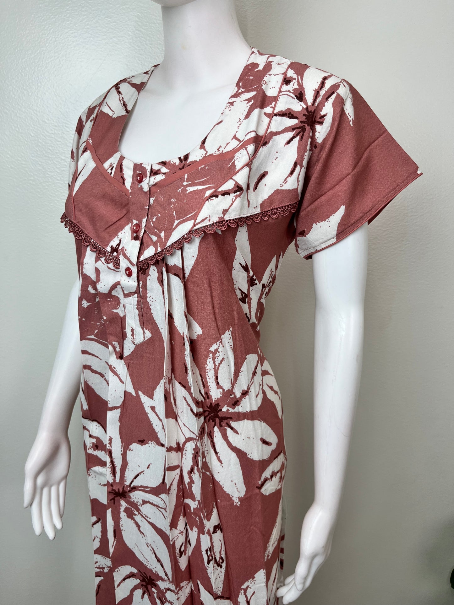 Floral Printed Alpine Fabric Women's Nighty