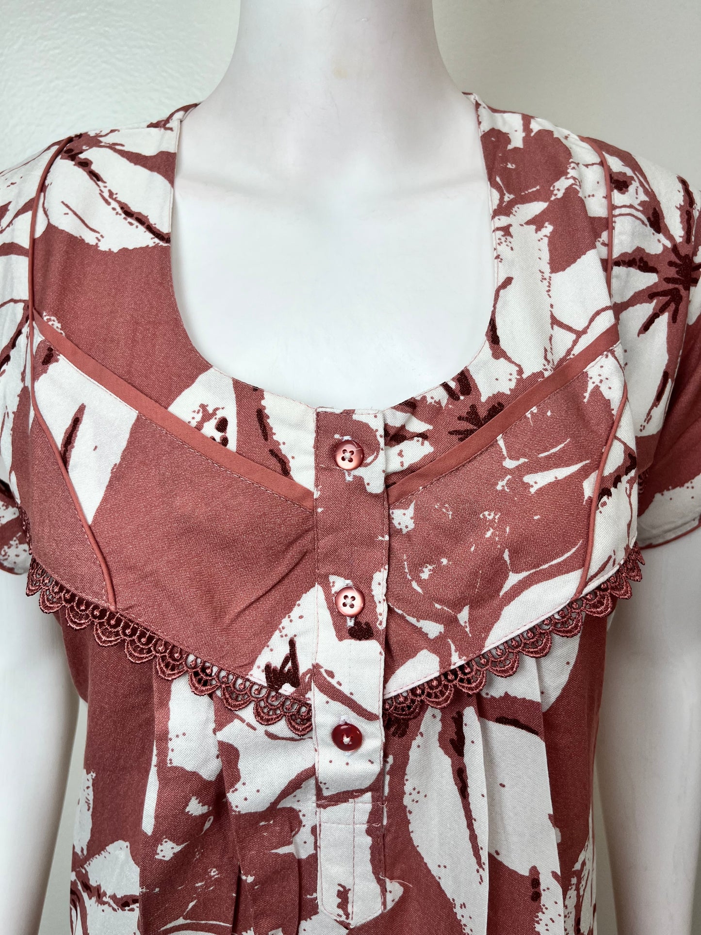 Floral Printed Alpine Fabric Women's Nighty