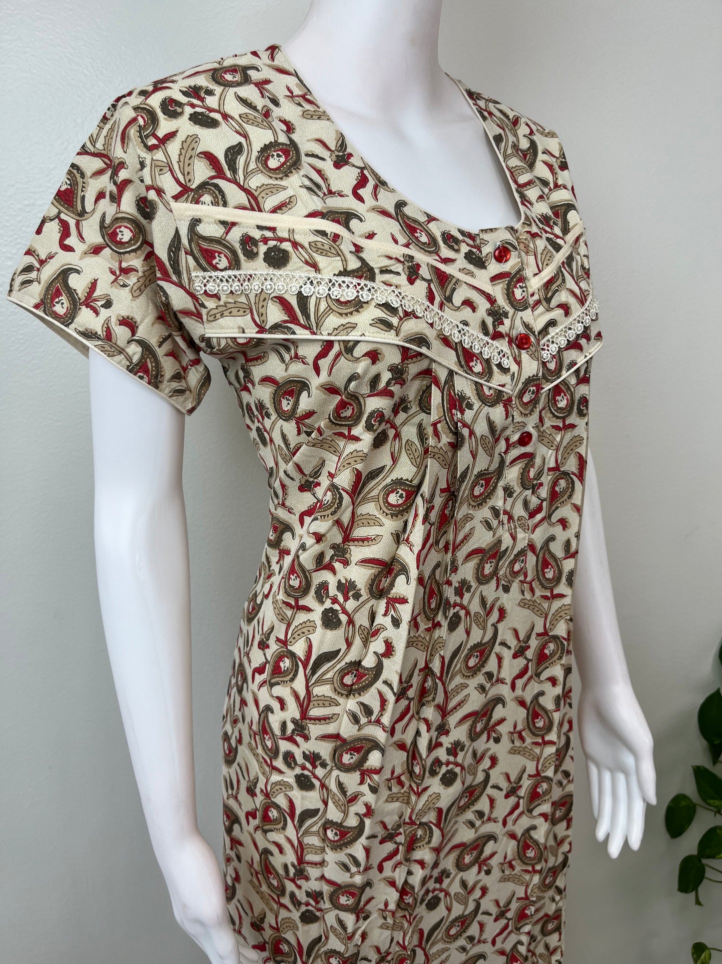 Cream Soft & Breathable Alpine Fabric Nightgown