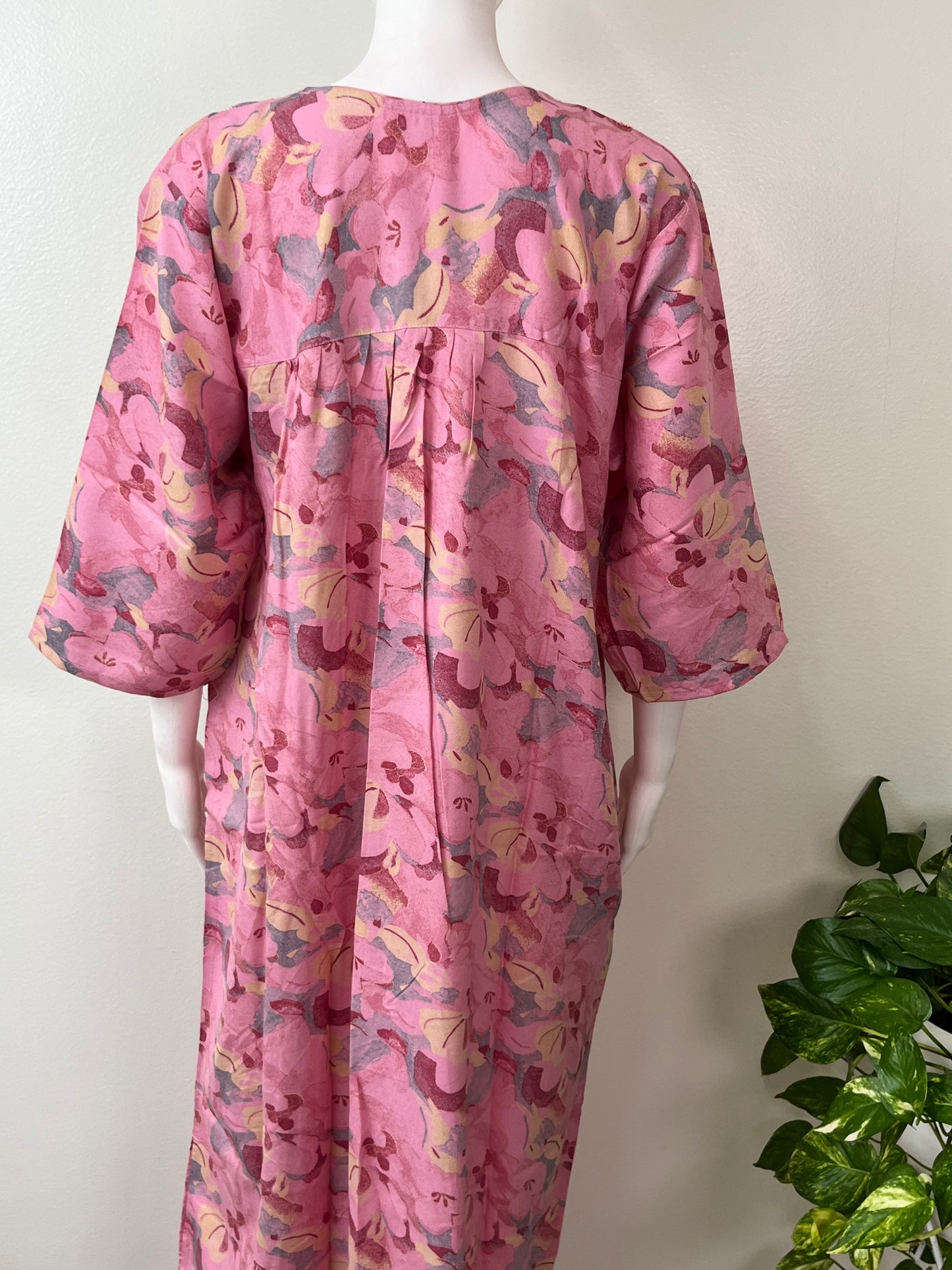 Pink Alpine Fabric 3/4th Sleeves Nighty Elegant & Long-Lasting