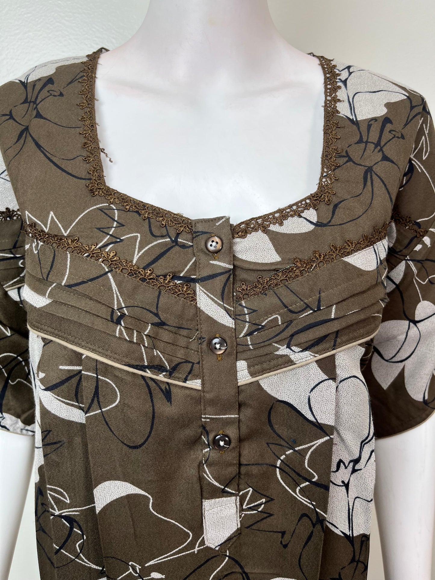 Grayish Brown Alpine Fabric Nighty Elegant & Long- Lasting