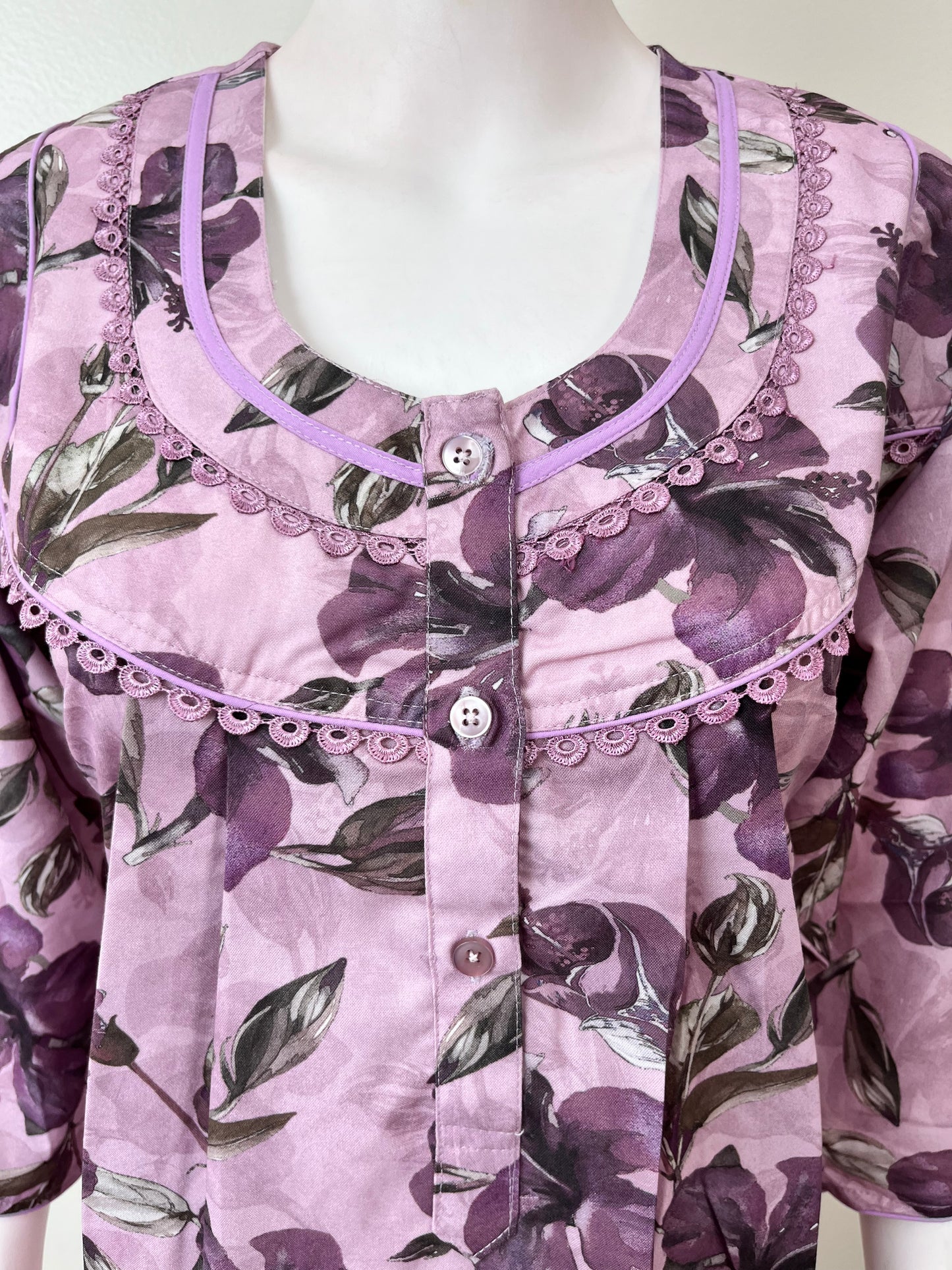 Pink 3/4th Sleeves Alpine Fabric Nightgown