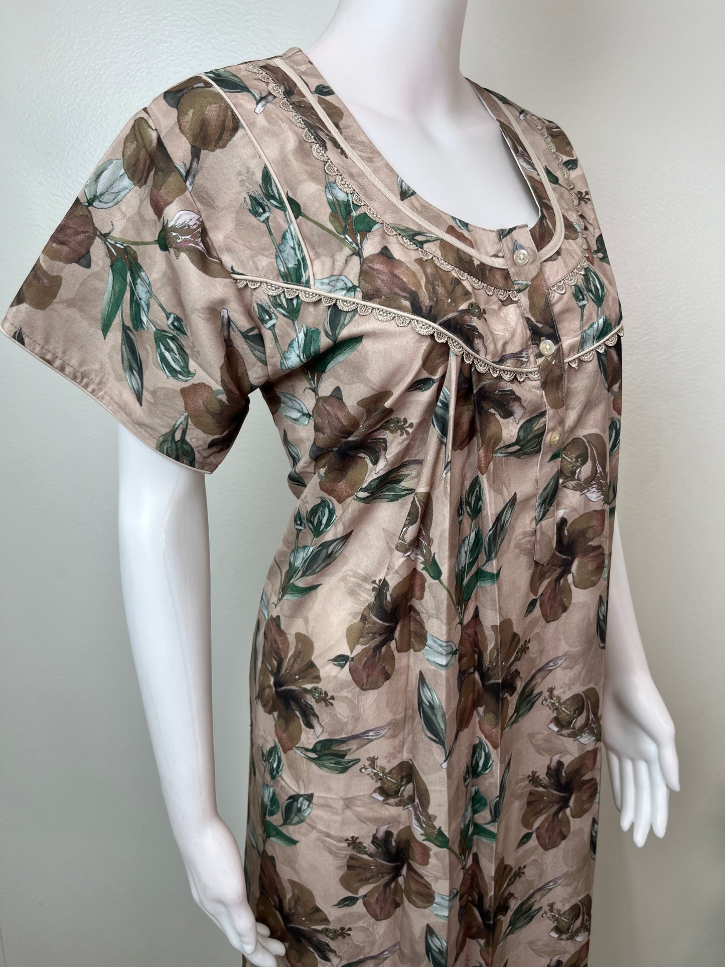 Cream Soft & Breathable Alpine Fabric Nightgown