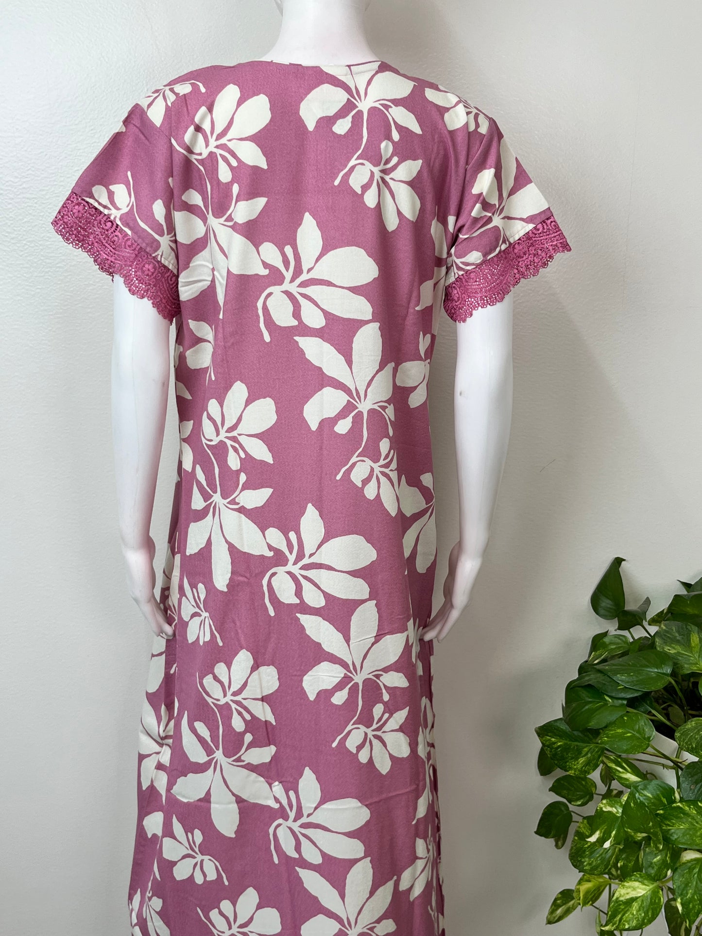 Pink V-Neck Alpine Fabric Nightgown