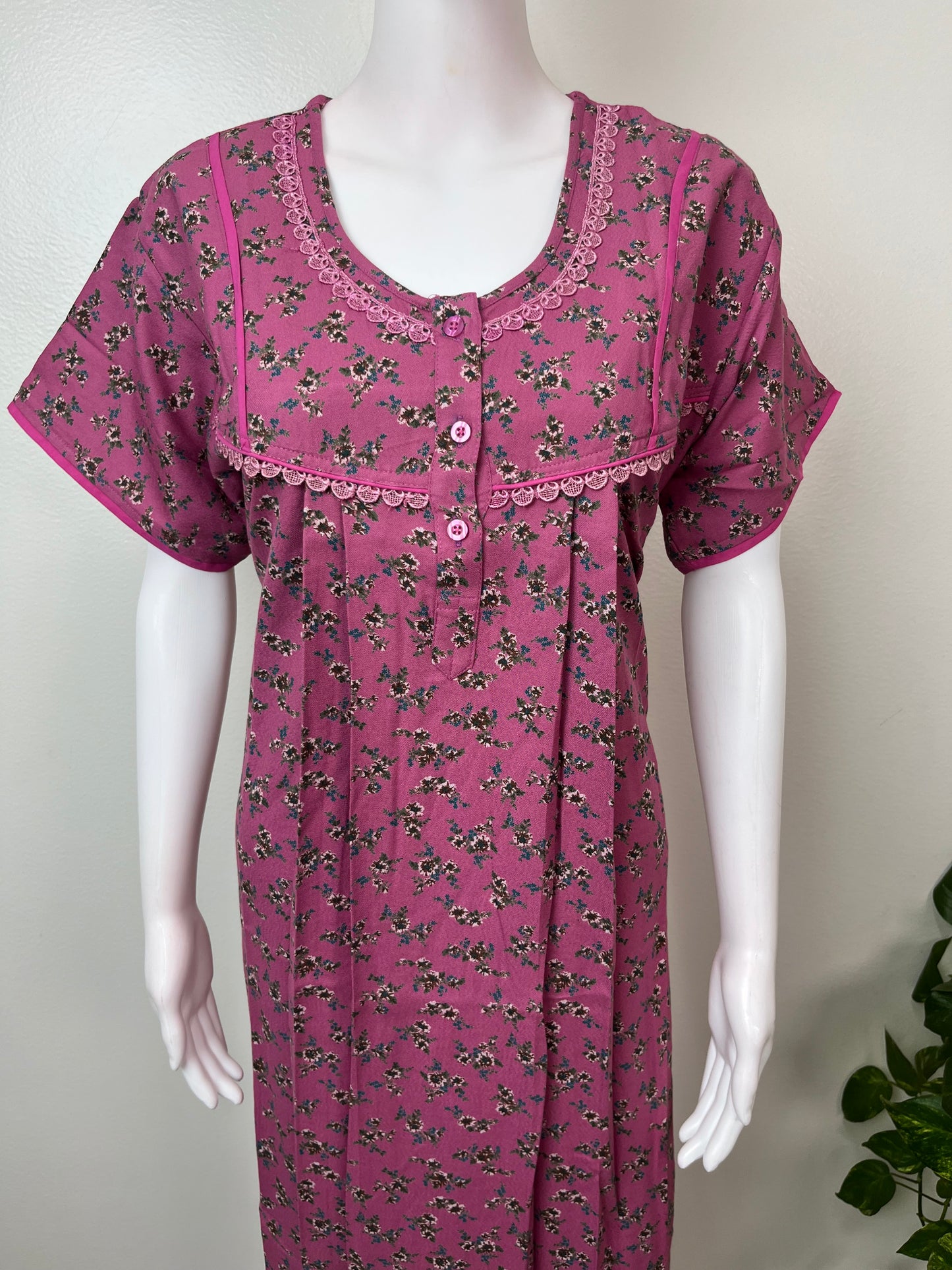 Dark Pink Pleated Style Alpine Fabric Nightgown