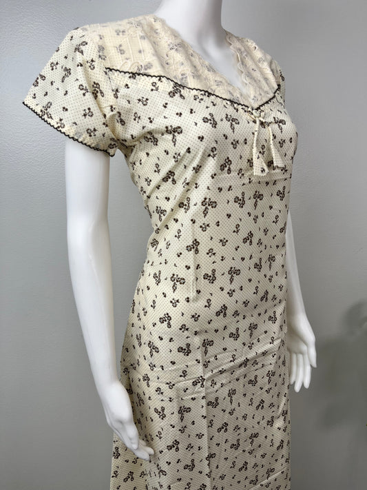 Cream Laced Boutique Cotton Nighty for Women