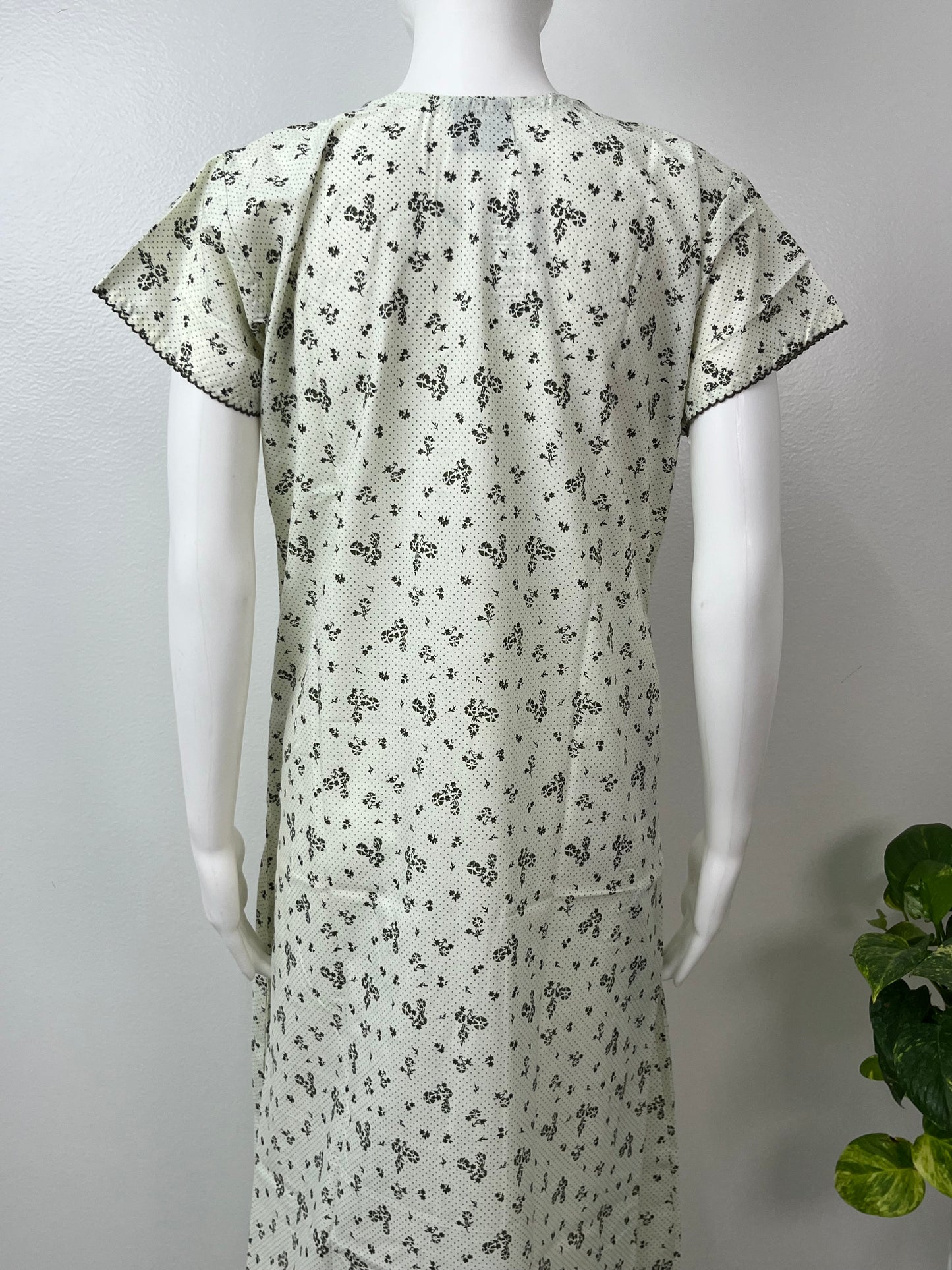 Cream Pure Cotton Laced Nightgown Soft & Breathable