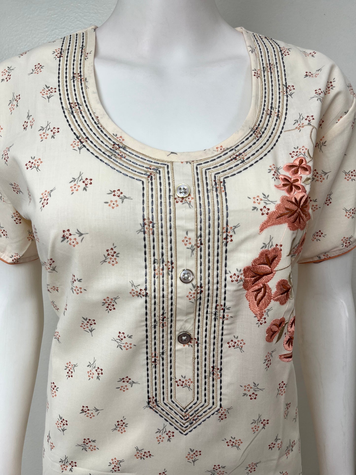 Cream Boutique Cotton Nightgown for Women