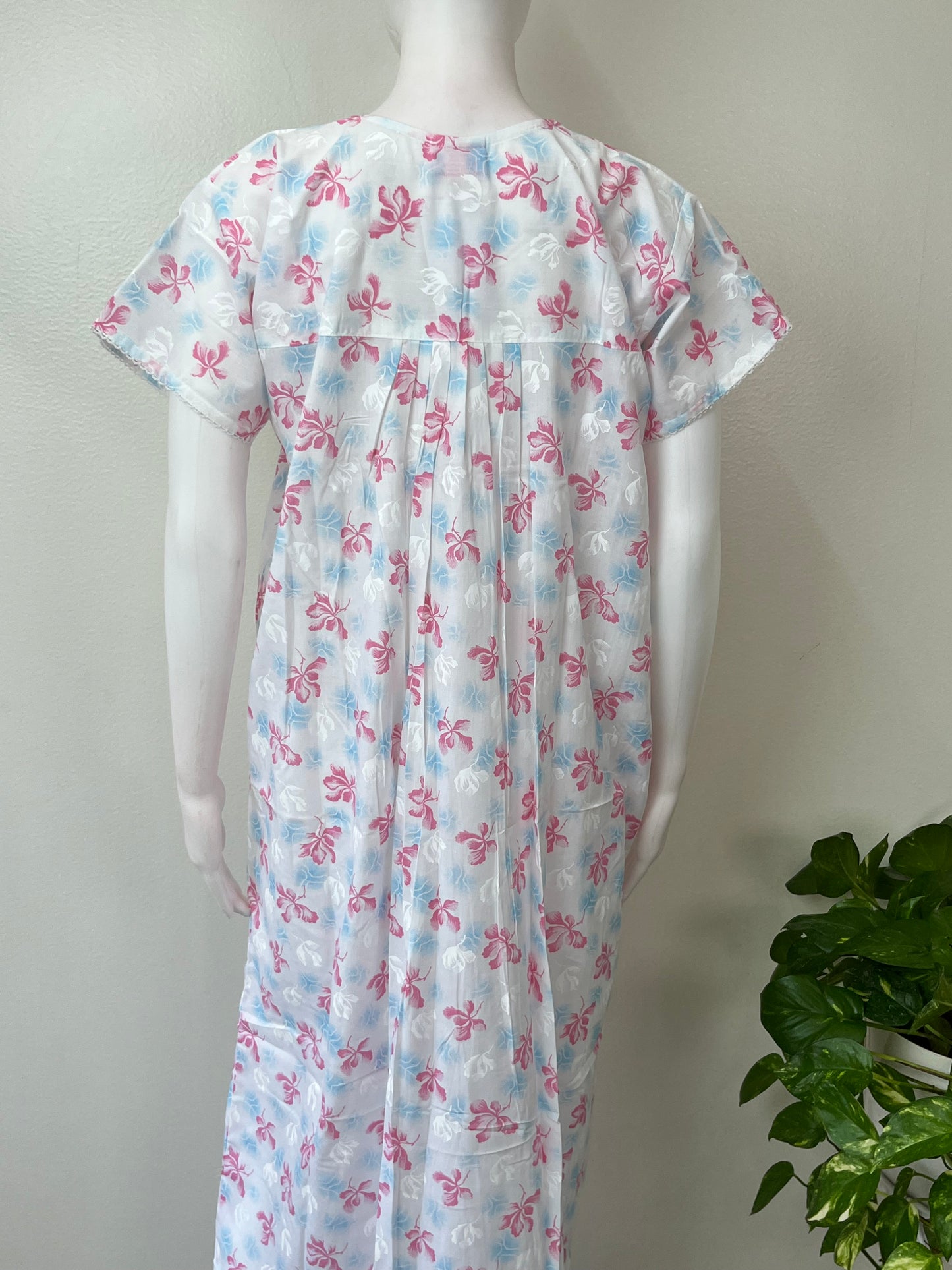 Pink Floral Polyester Cotton Elegant Nighty