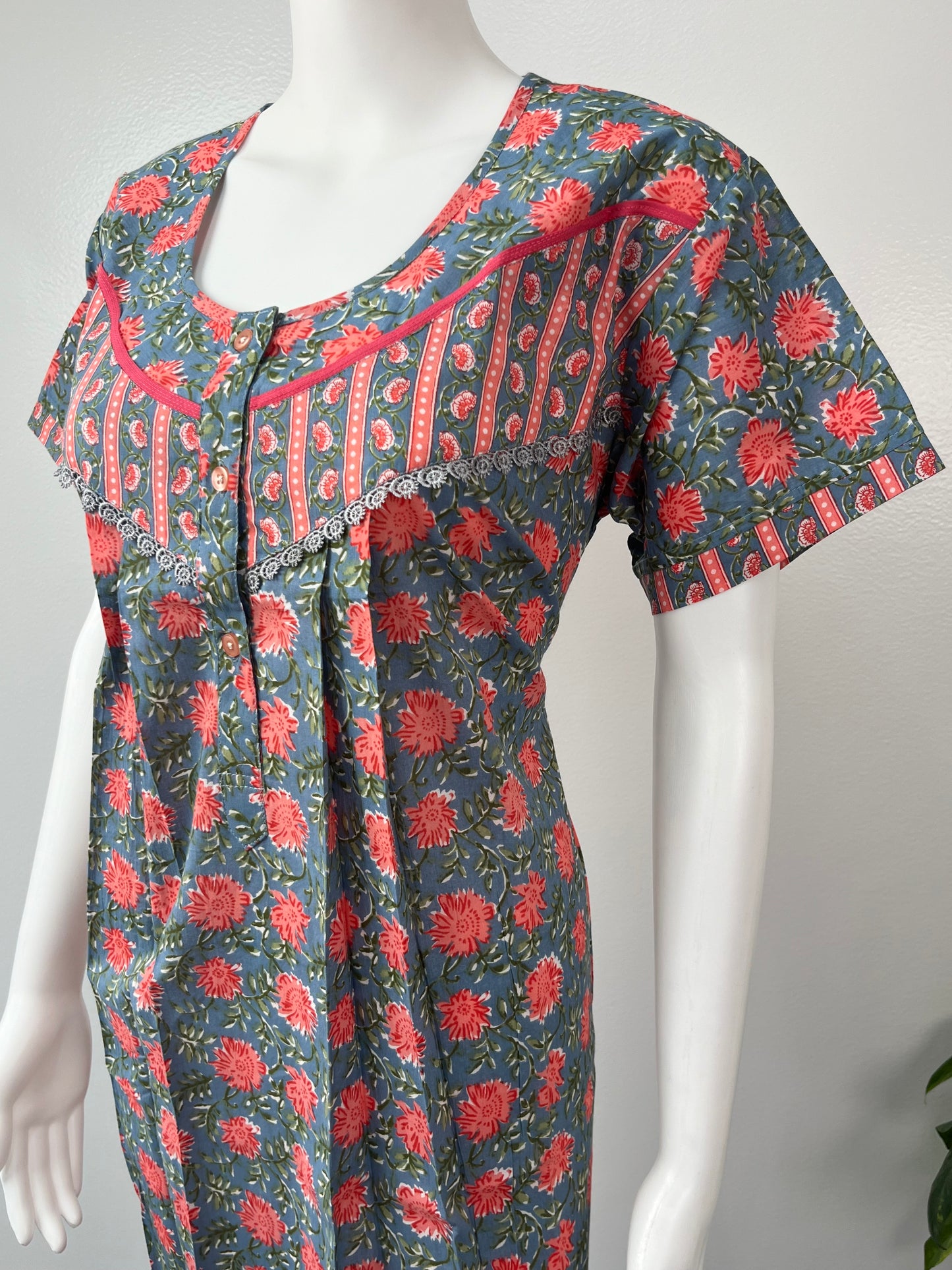 Grey Pure Cotton Nightgown with Contrast Red Print