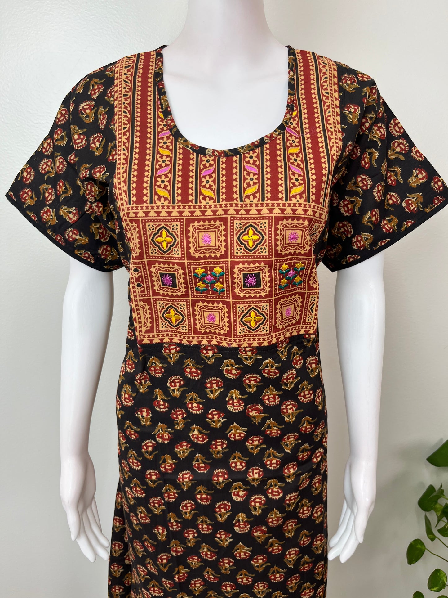 Kalamkari Embroidered Cambric Cotton Nighty for Women