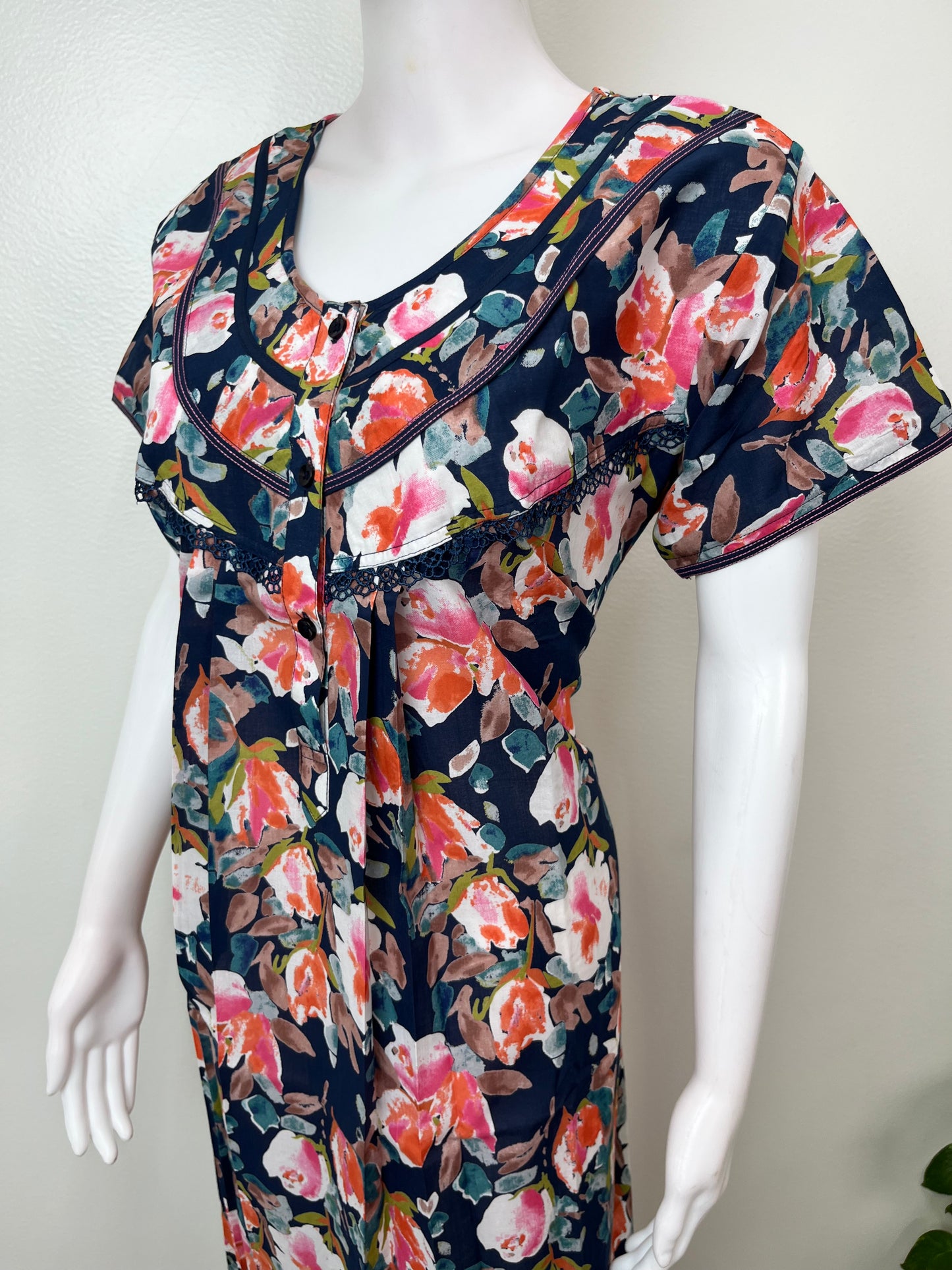 Floral Printed Cambric Cotton Women's Nightgown