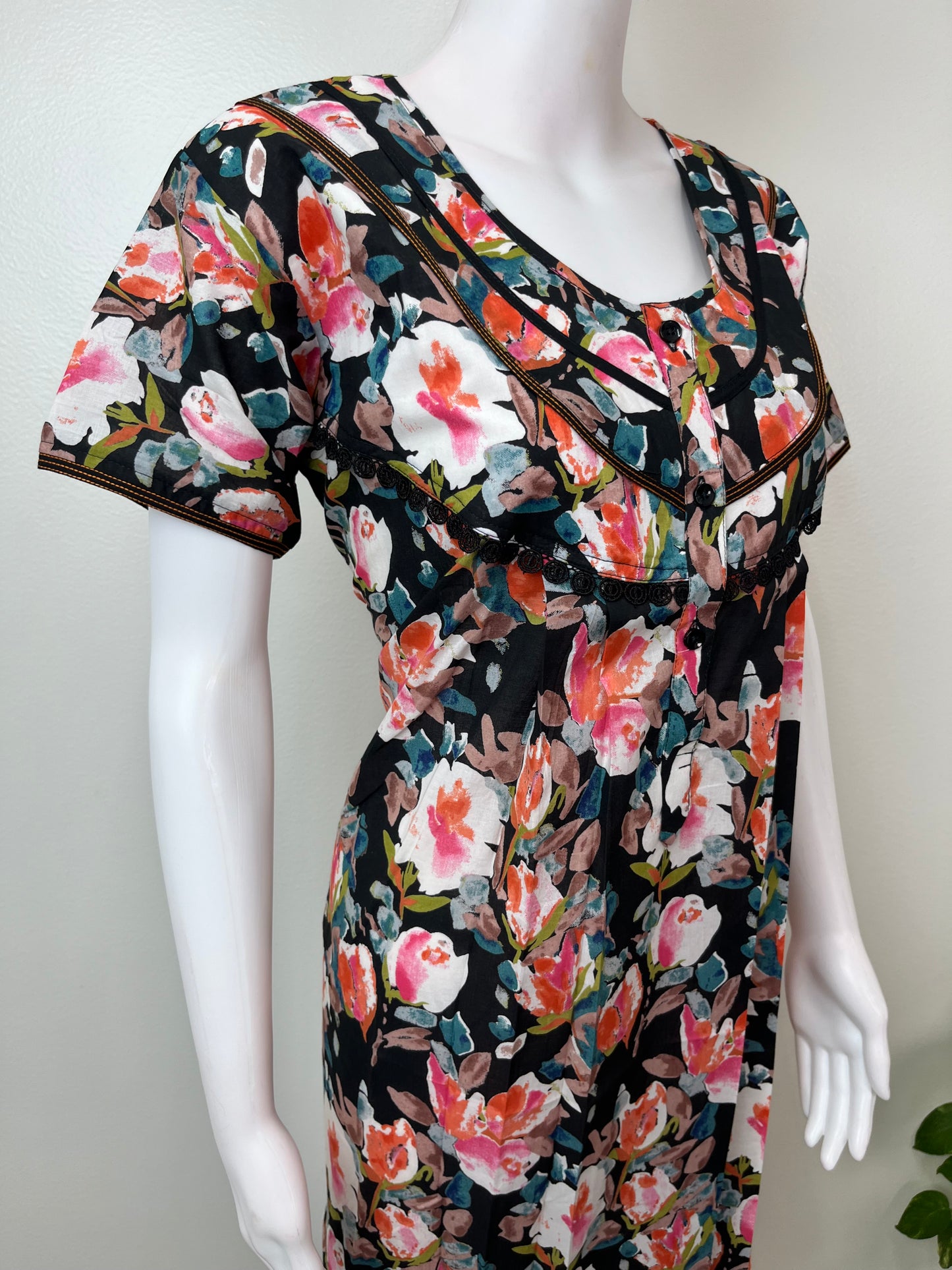 Black Floral Printed Cambric Cotton Women's Nighty