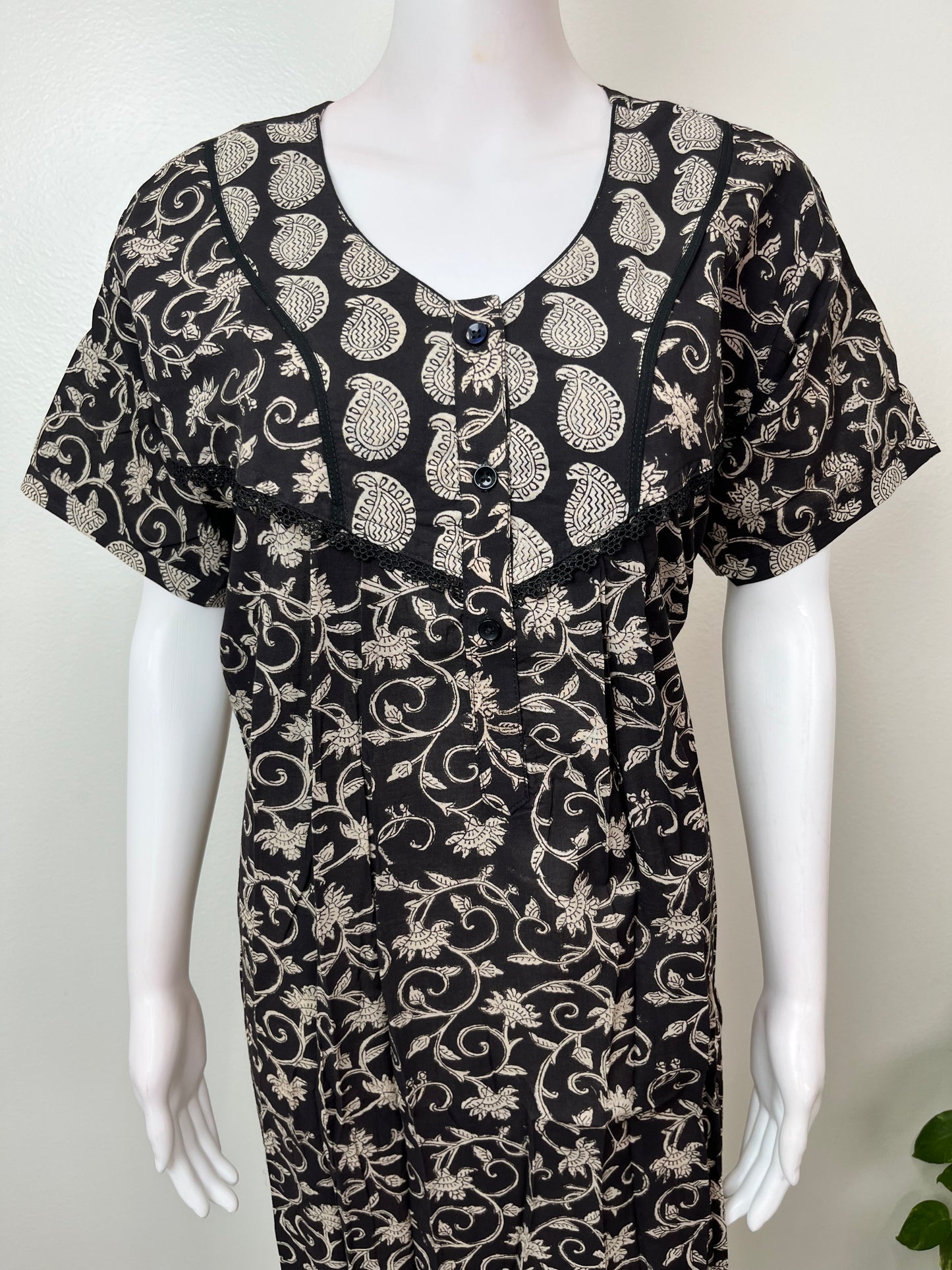 Black Cambric Cotton Nighty Elegant & Breathable