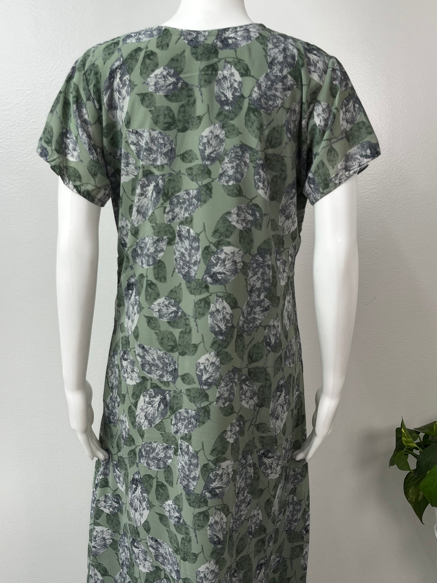 Green Foliage Chiffon Nightgown Soft & Smooth Texture