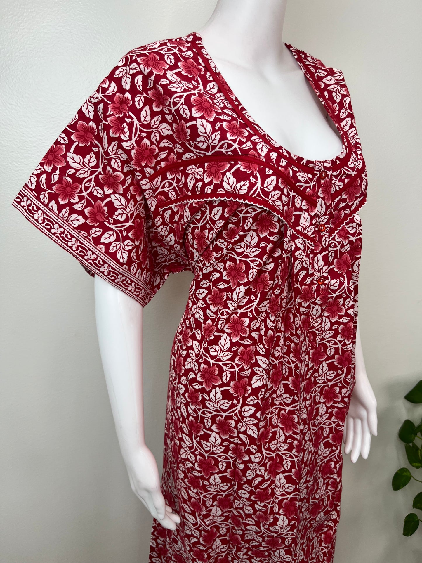 Red 100% Cotton Women's Nighty