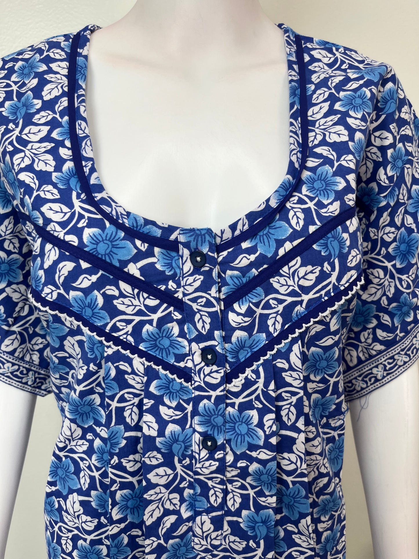 Blue Floral Printed 100% Cotton Nightgown