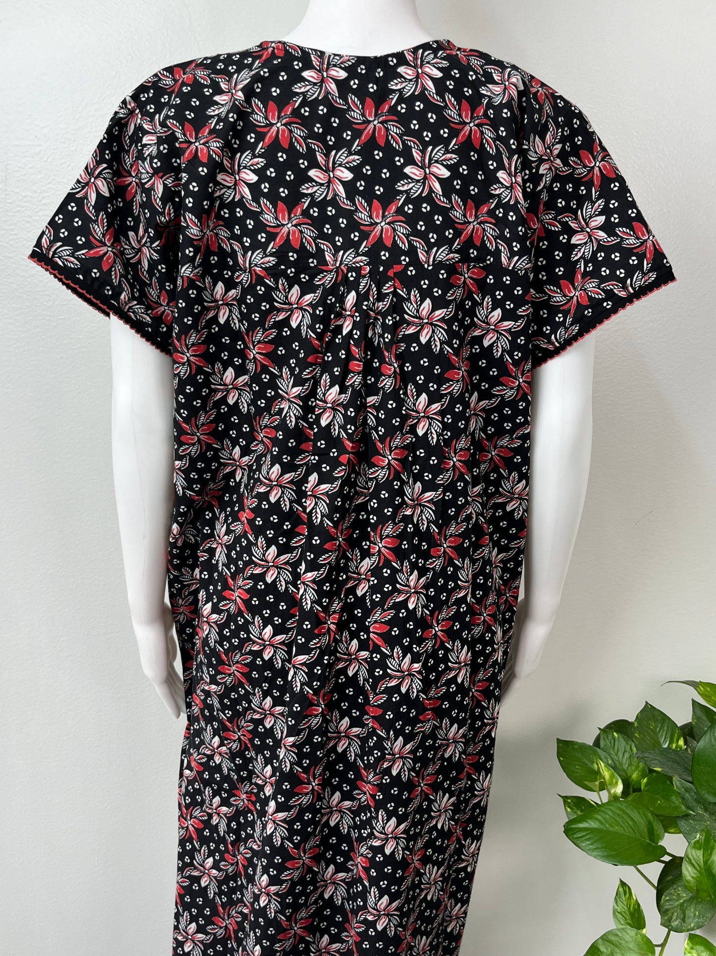 Black Floral Printed 100% Cotton Nightgown