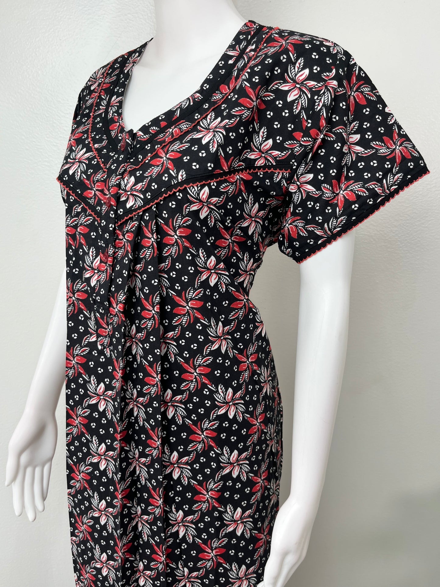 Black Floral Printed 100% Cotton Nightgown