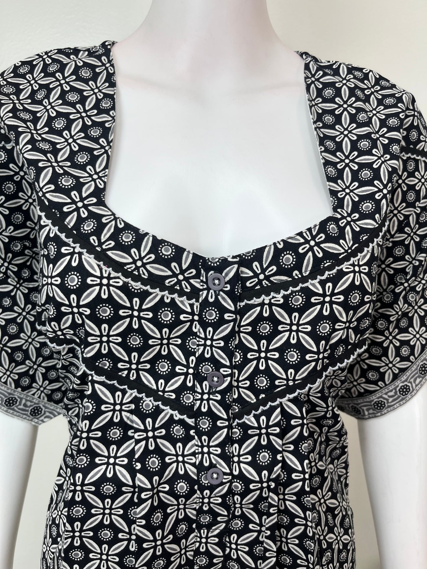Black Pleated 100% Cotton Nighty