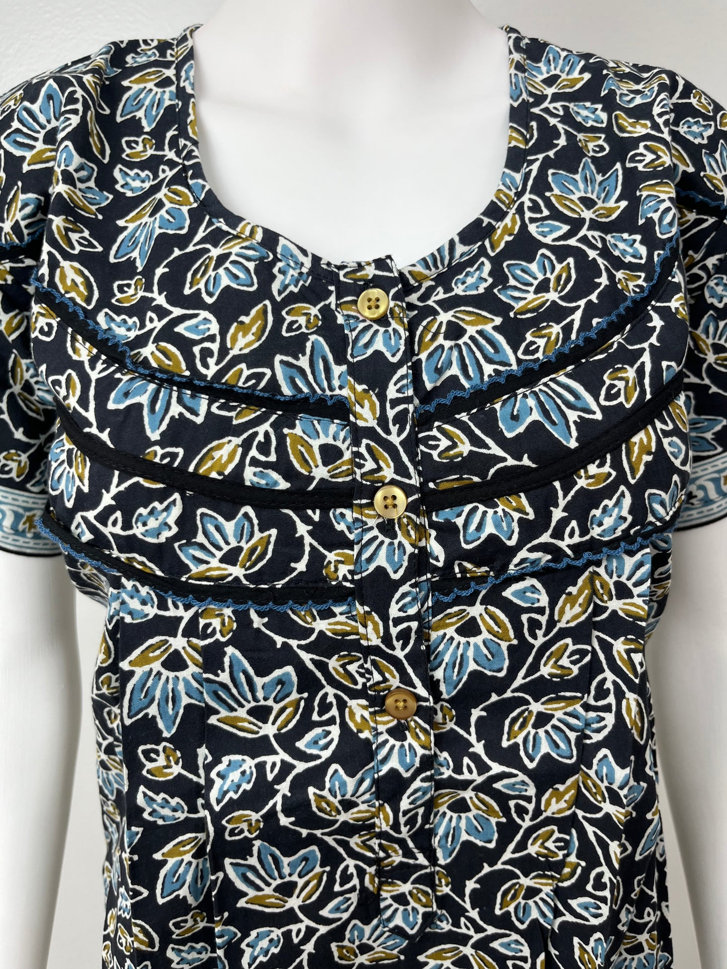 Black Pure Cotton Nighty with Contrast Print