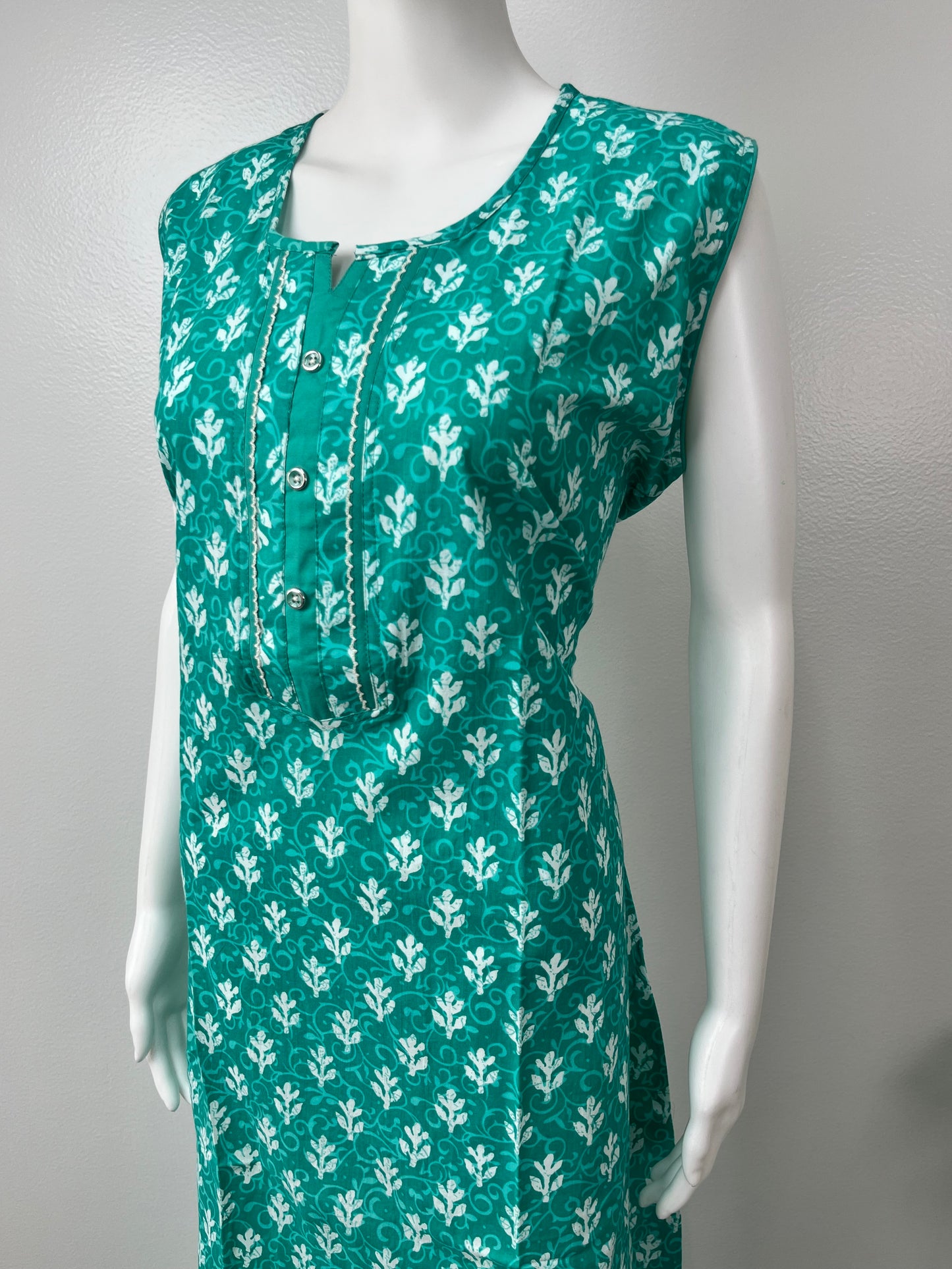 Teal Blue Printed Cotton Sleeveless Nightgown Soft & Breathable